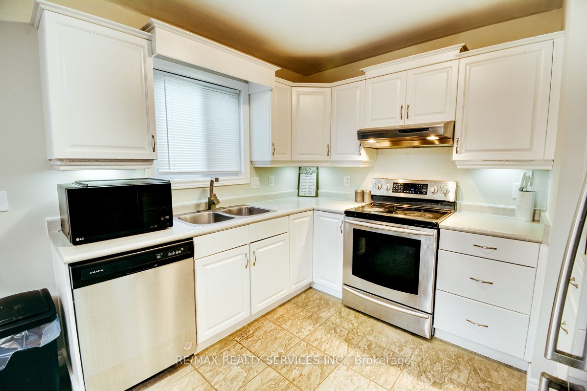 21 Faith Blvd Property Photo 7