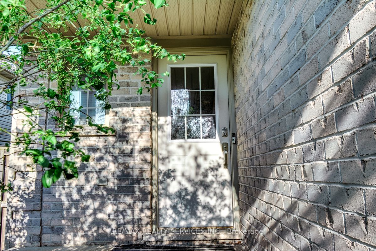 21 Faith Blvd Property Photo 23