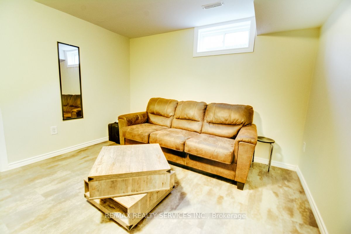 21 Faith Blvd Property Photo 26