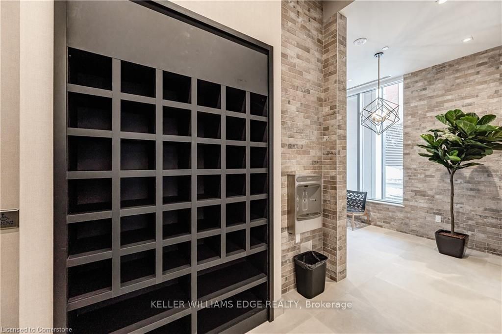212 King St E 12 Property Photo 16