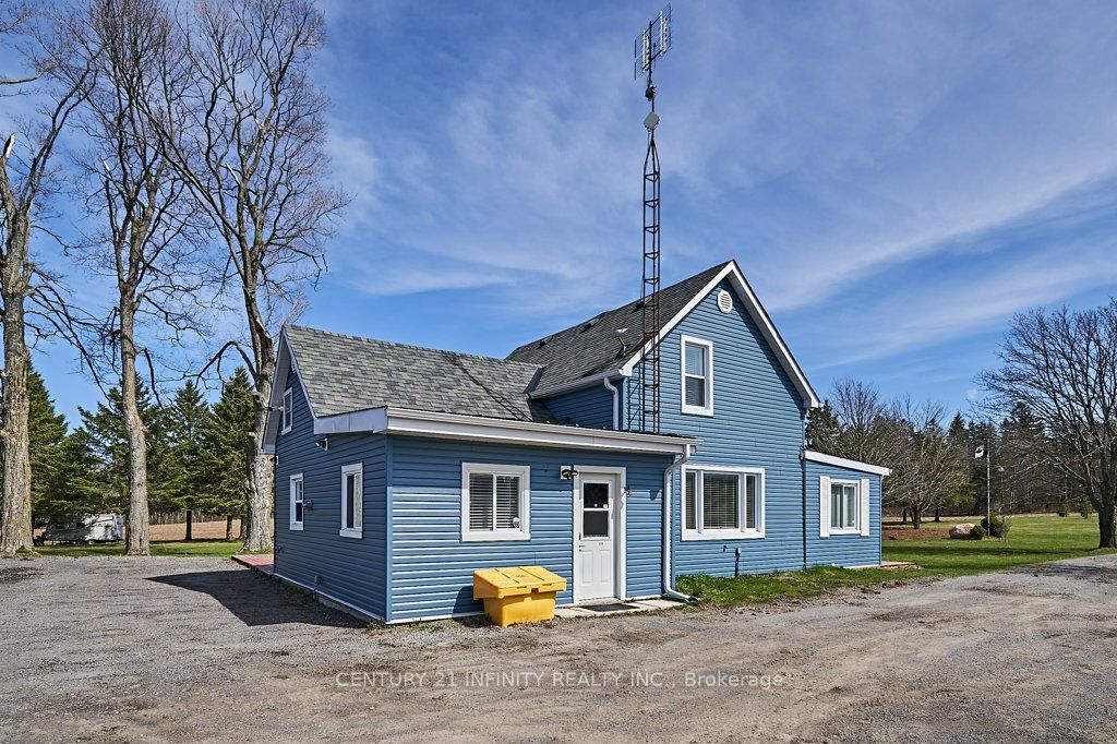 4384 Boundary Road Property Photo 2