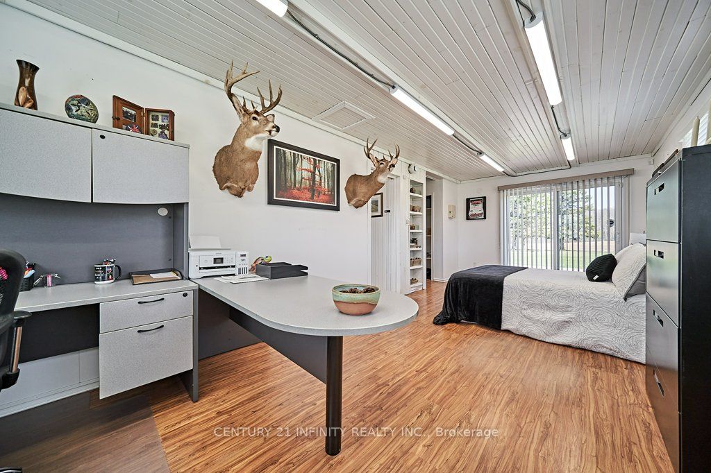4384 Boundary Road Property Photo 14