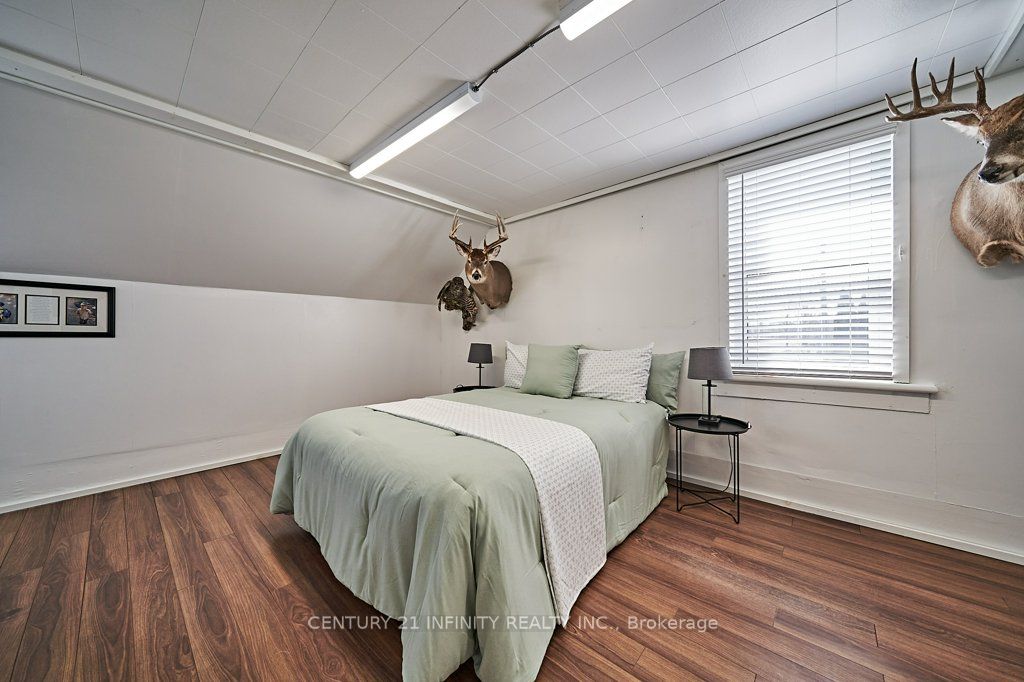4384 Boundary Road Property Photo 18