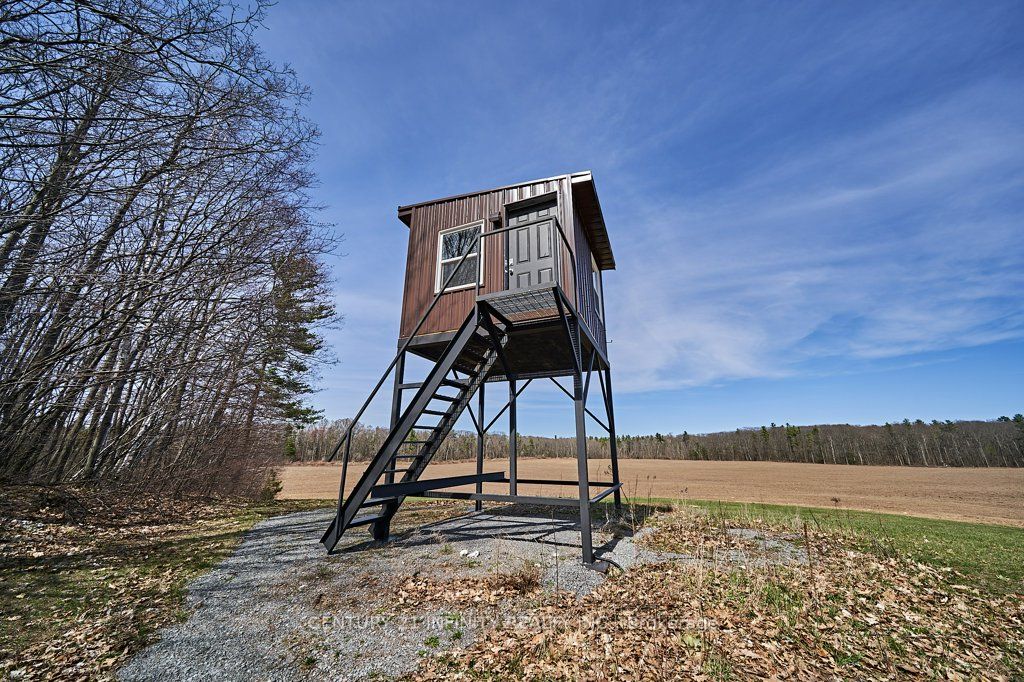 4384 Boundary Road Property Photo 33