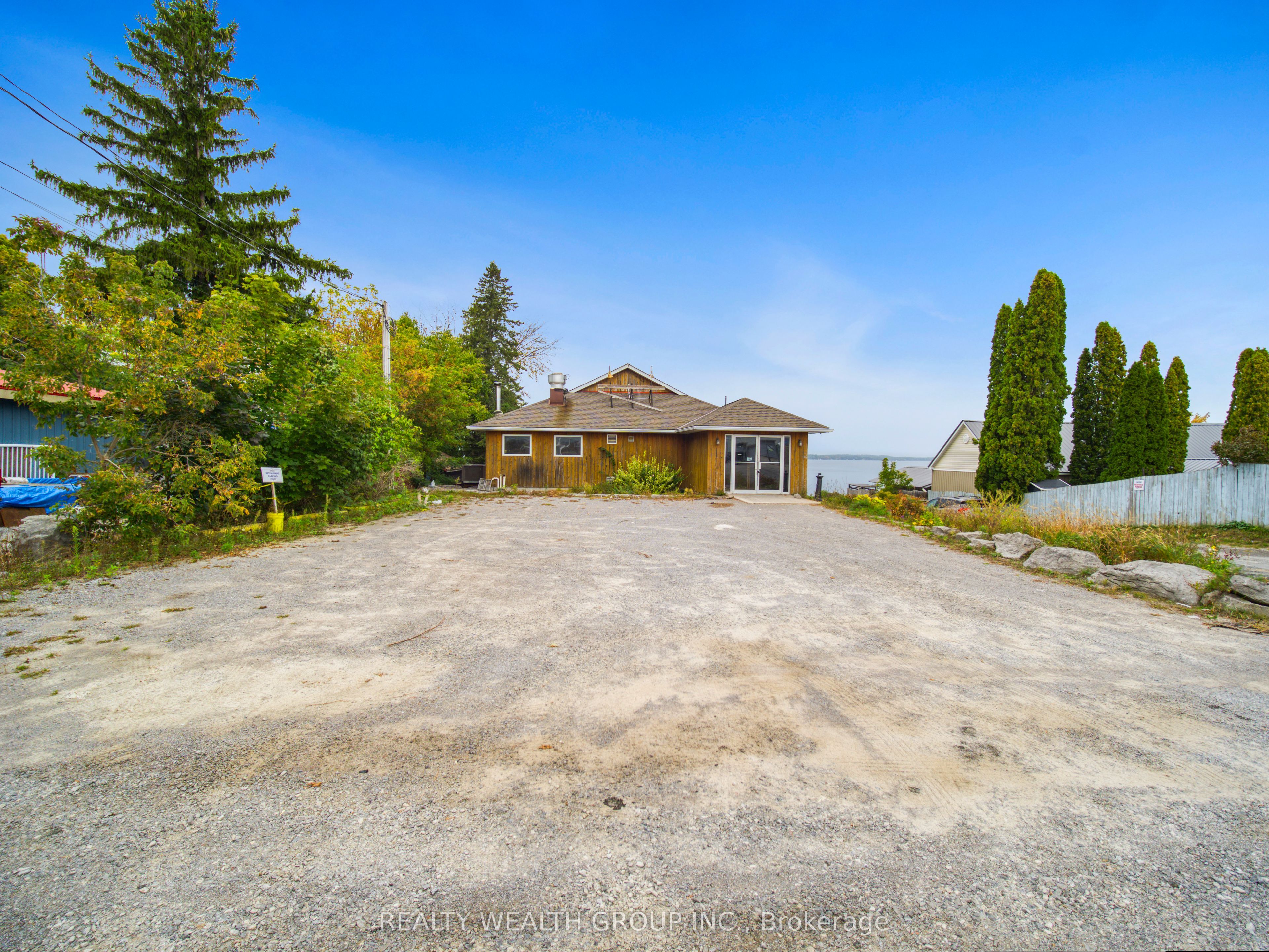 16 Oriole Road Property Photo 8