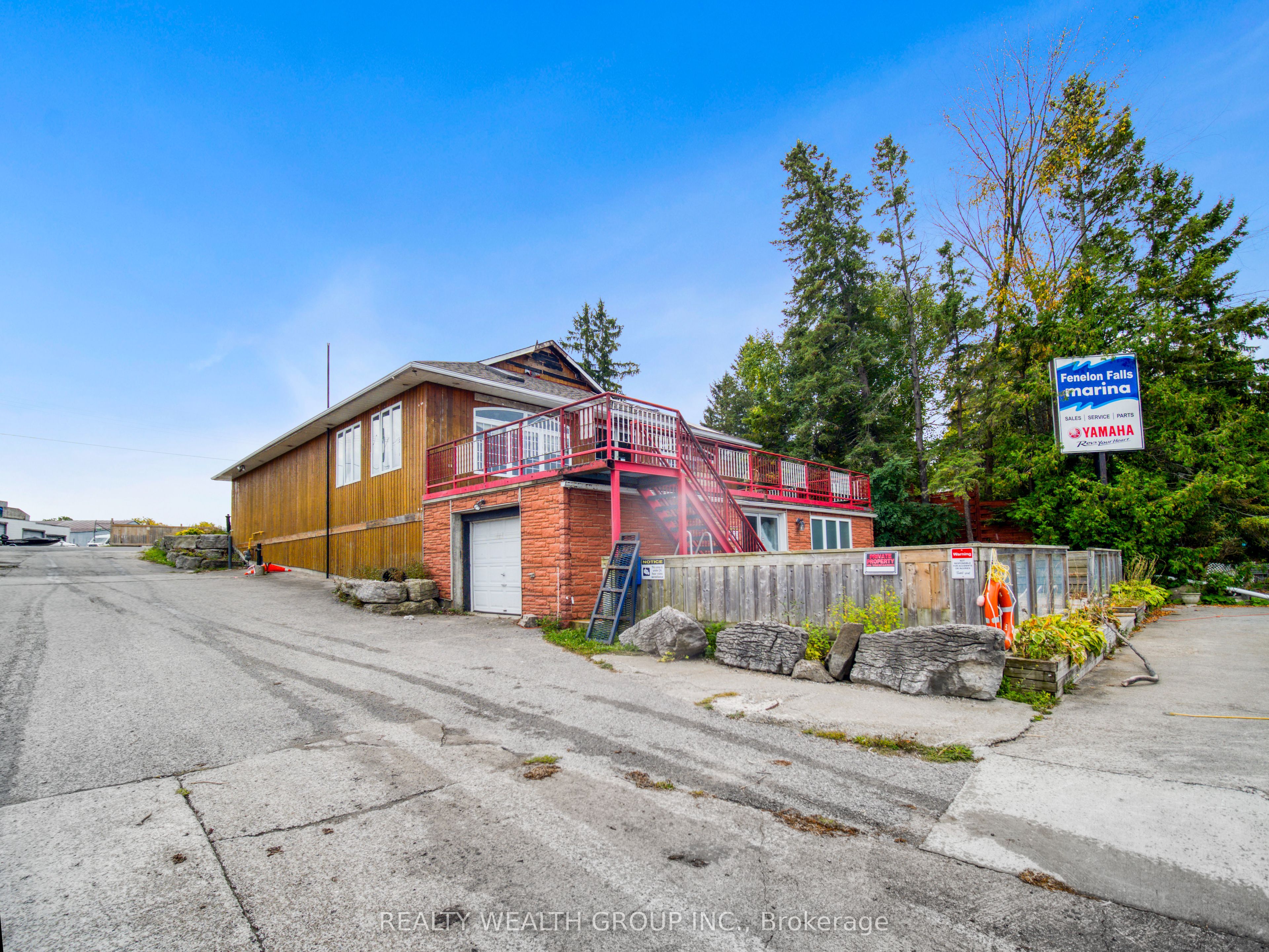 16 Oriole Road Property Photo 11