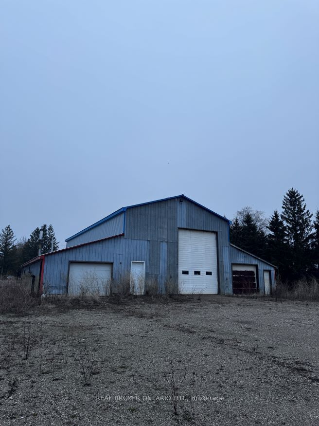 350 King Street Property Photo 1
