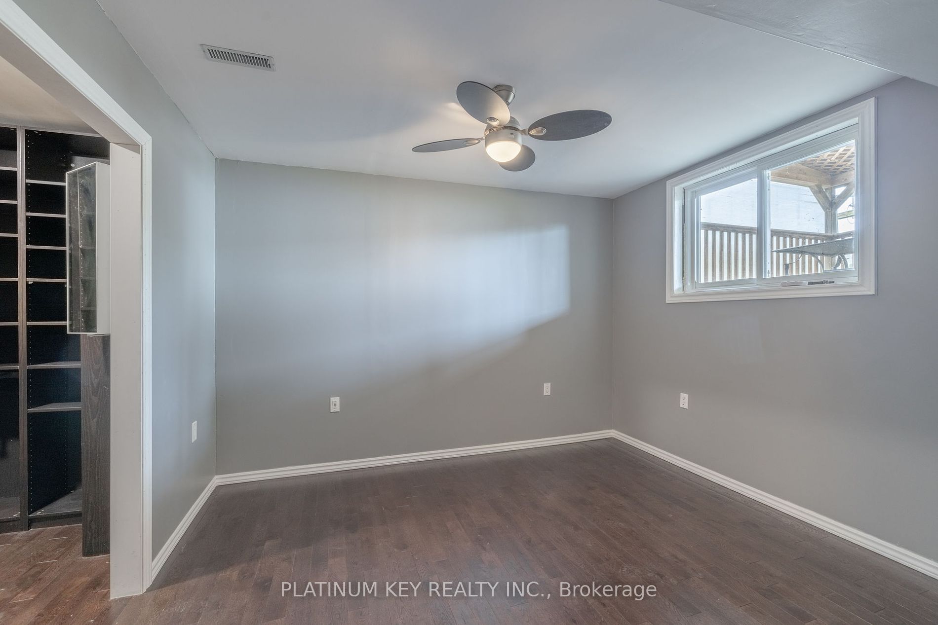 15 Rosemount Cres Property Photo 10