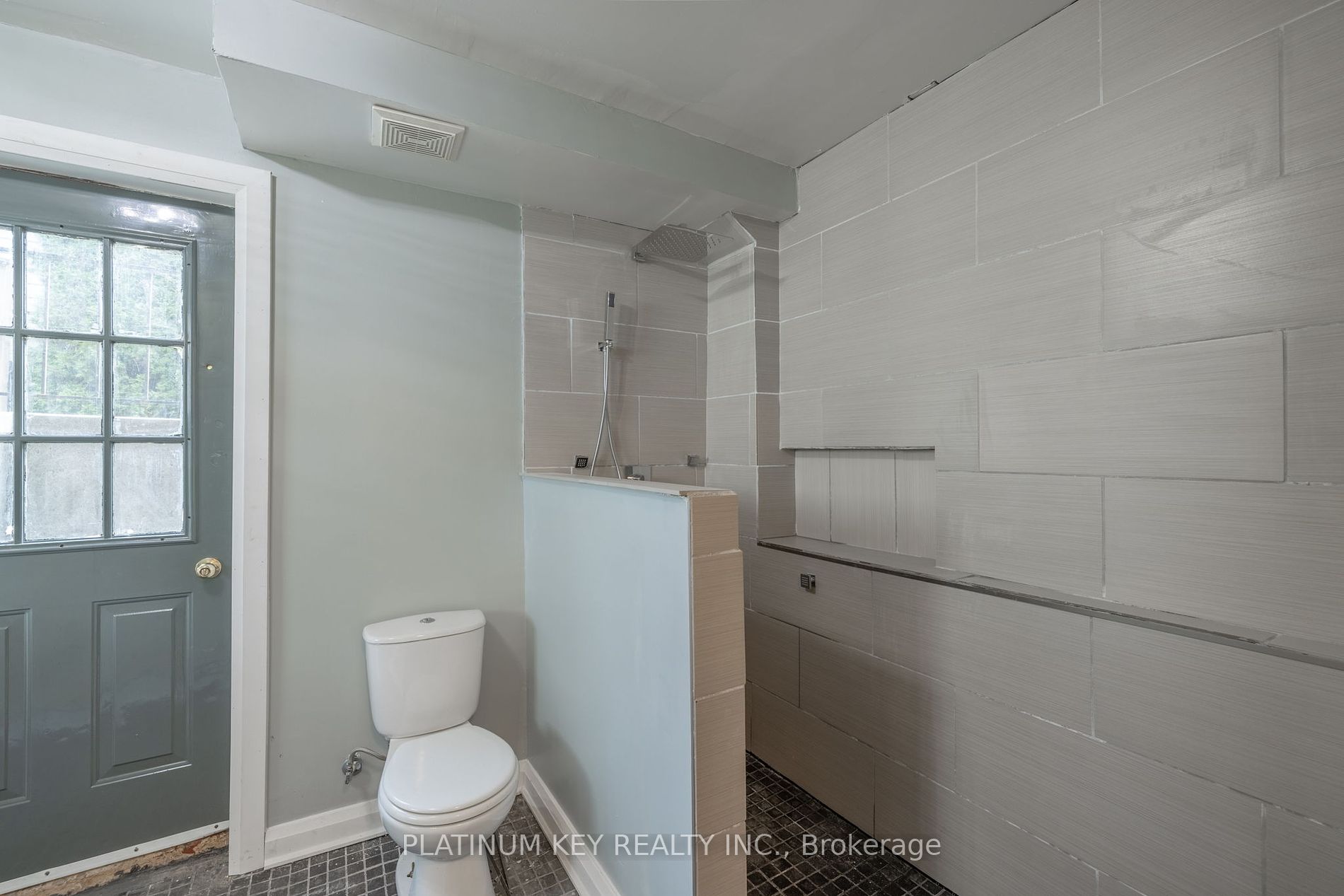 15 Rosemount Cres Property Photo 20