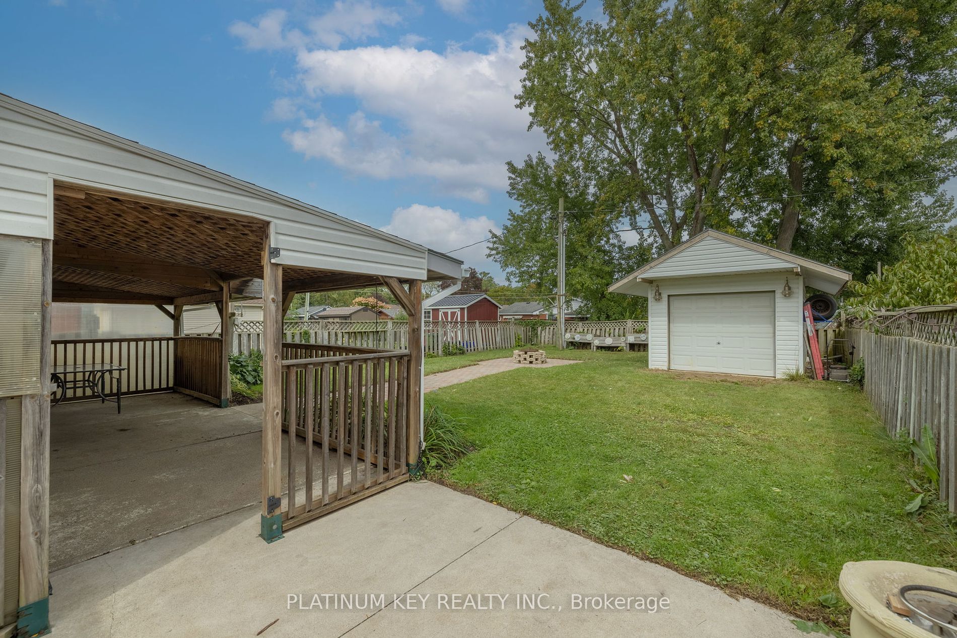 15 Rosemount Cres Property Photo 21