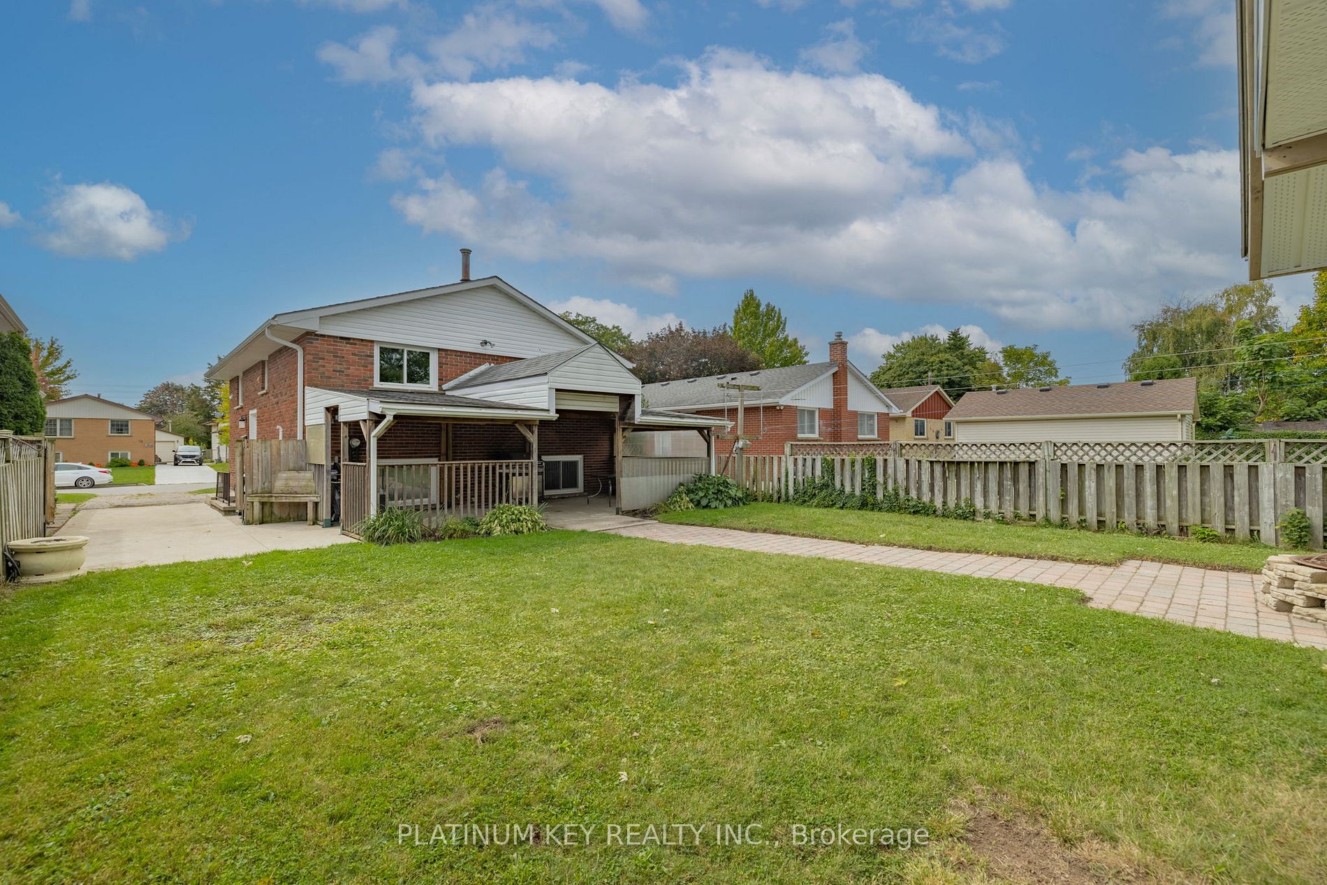 15 Rosemount Cres Property Photo 28