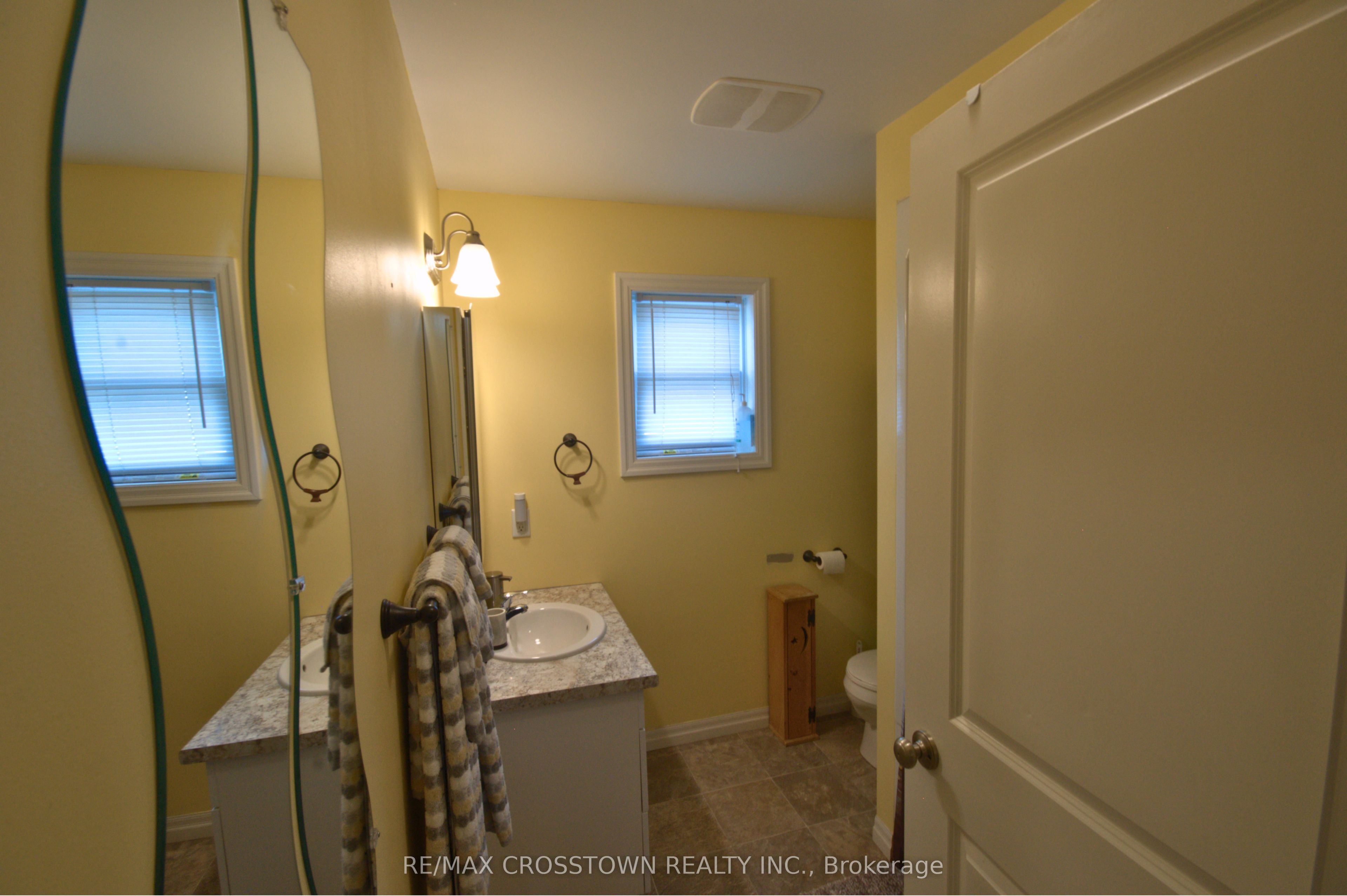 16 Ingersoll Street Property Photo 22