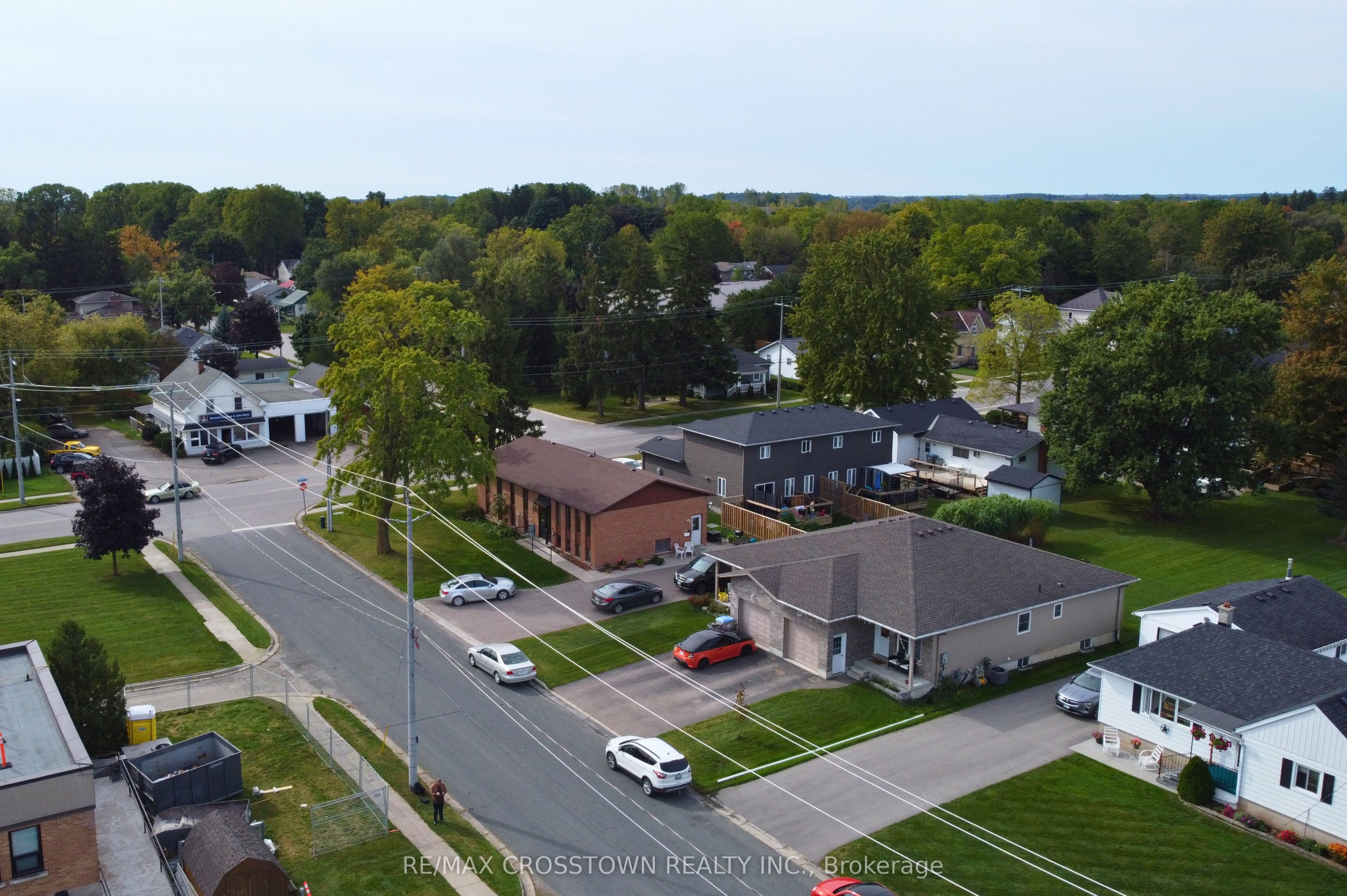16 Ingersoll Street Property Photo 29
