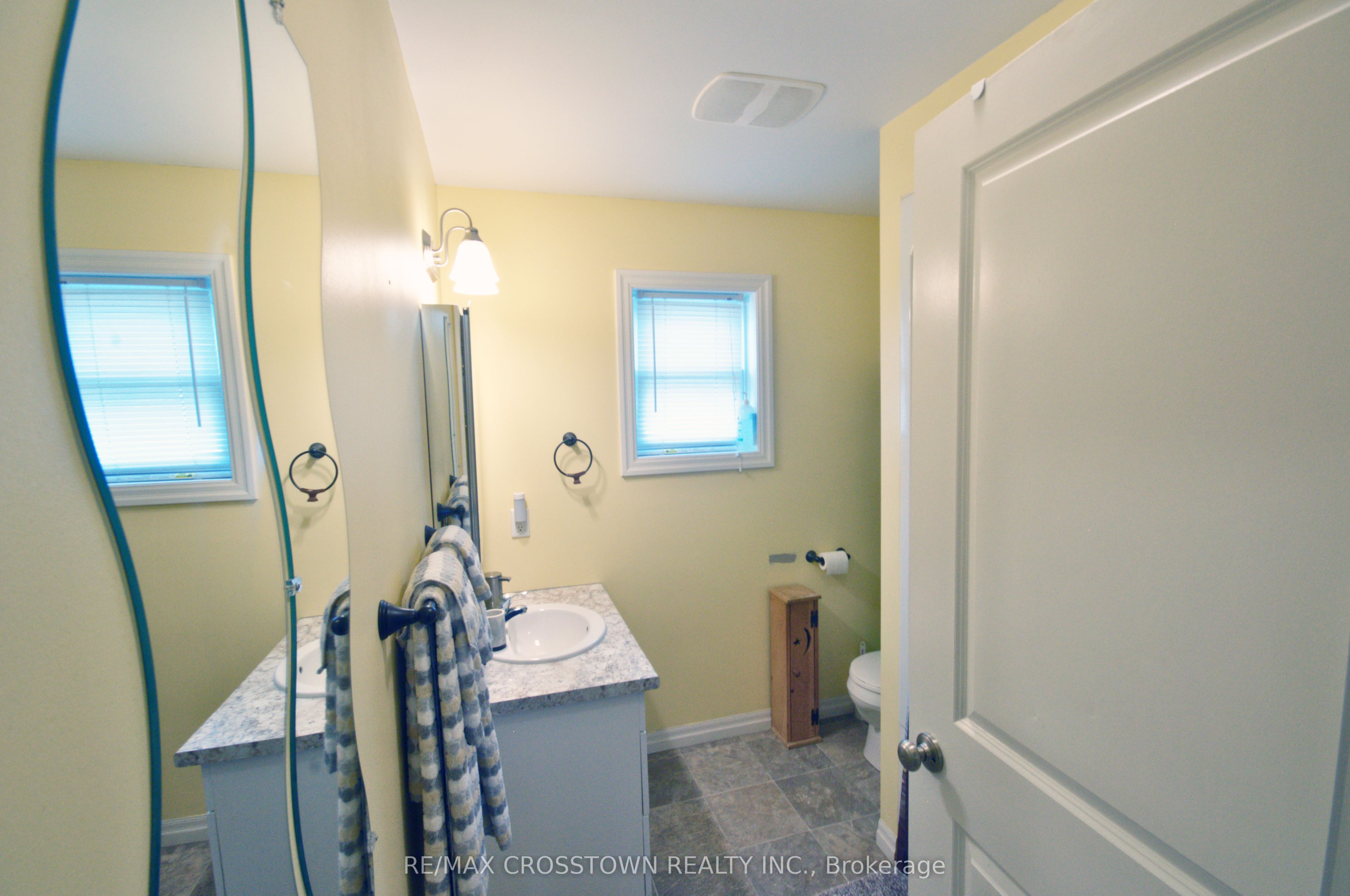 16 Ingersoll Street Property Photo 55