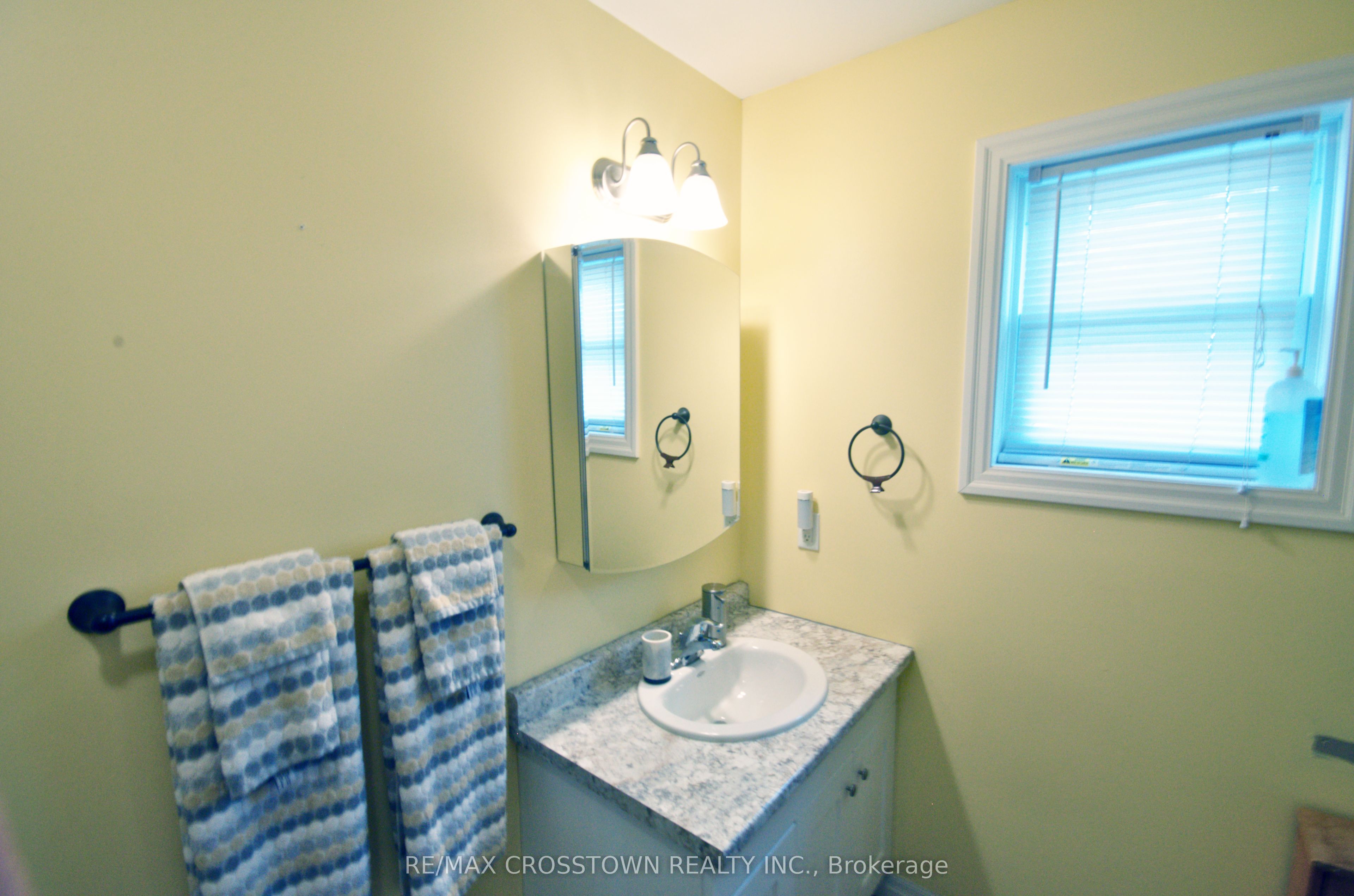 16 Ingersoll Street Property Photo 56