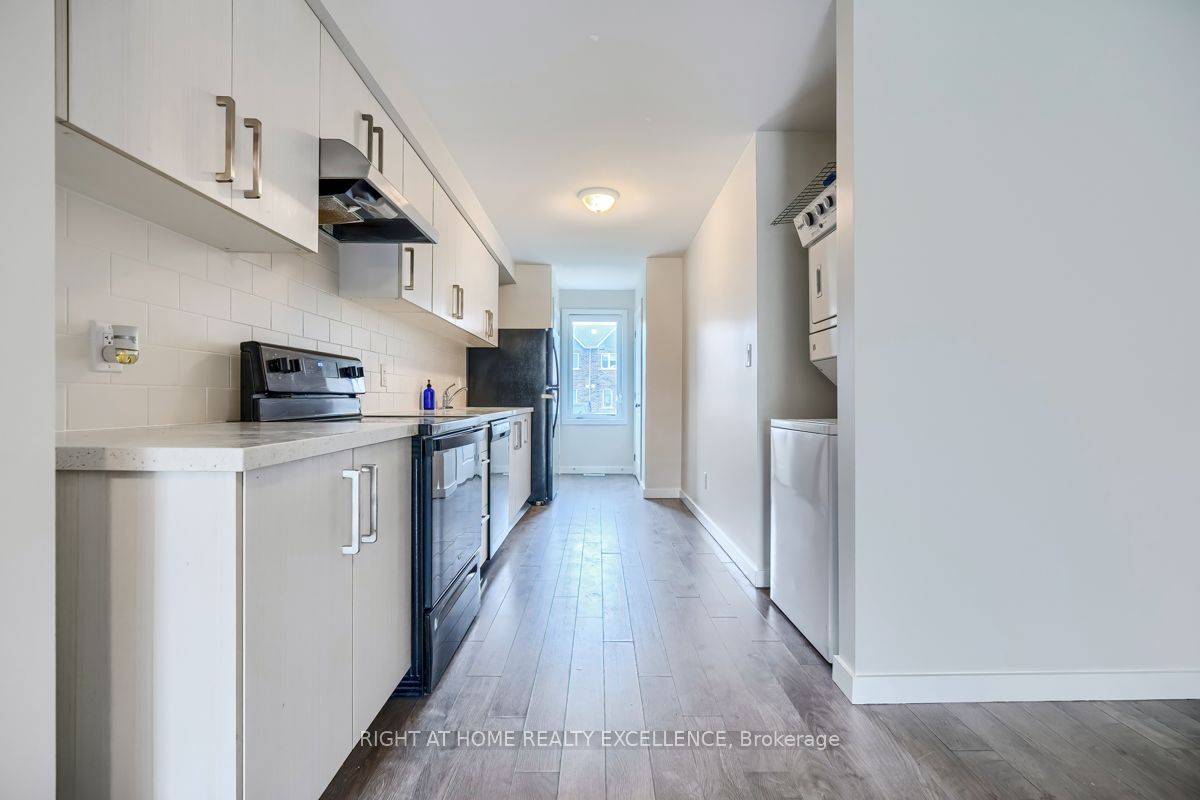 380 Chaffey St Property Photo 15
