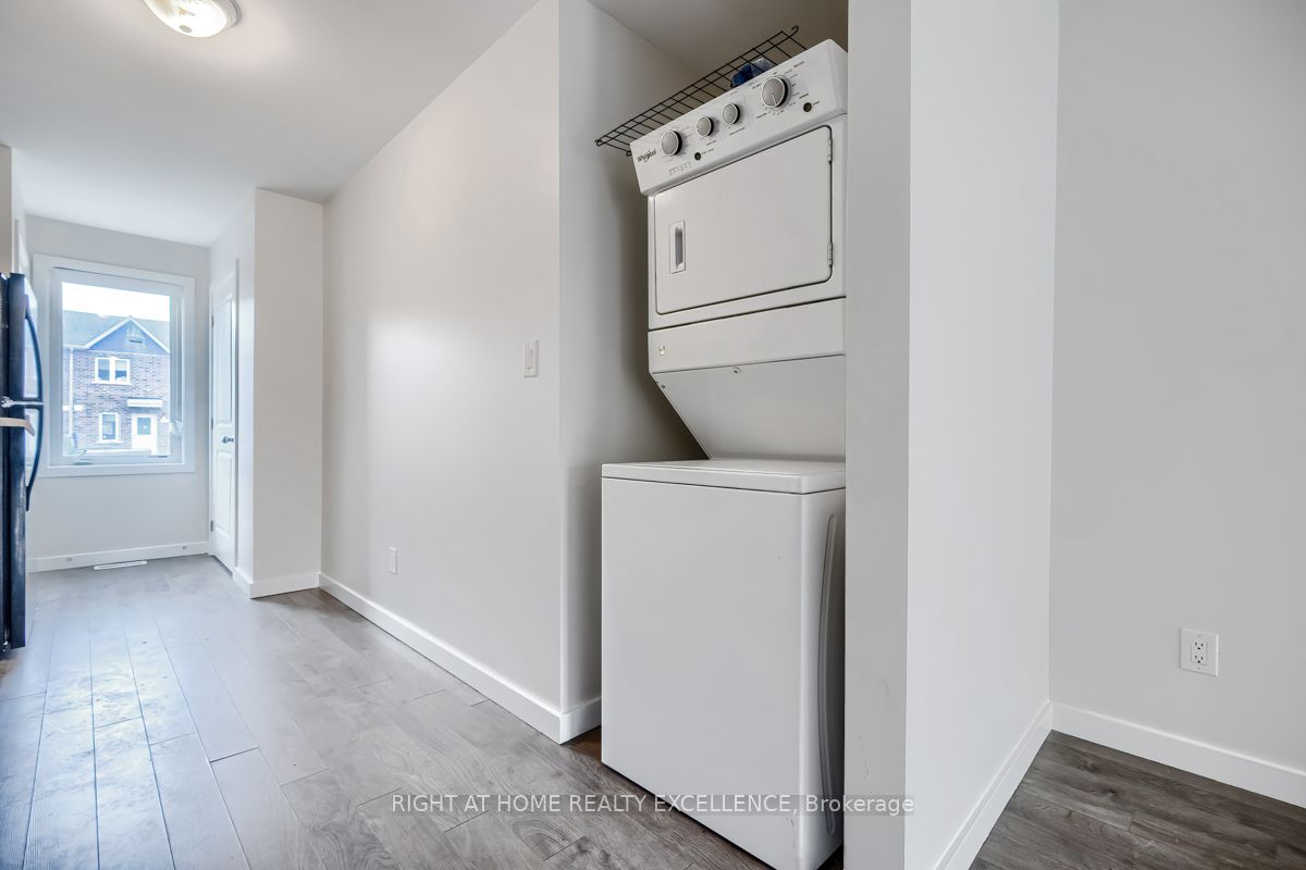 380 Chaffey St Property Photo 20