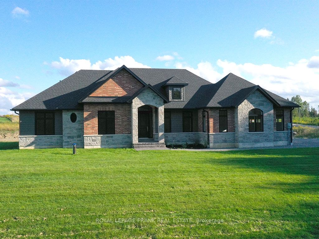 18 Avalon Drive Property Photo 2
