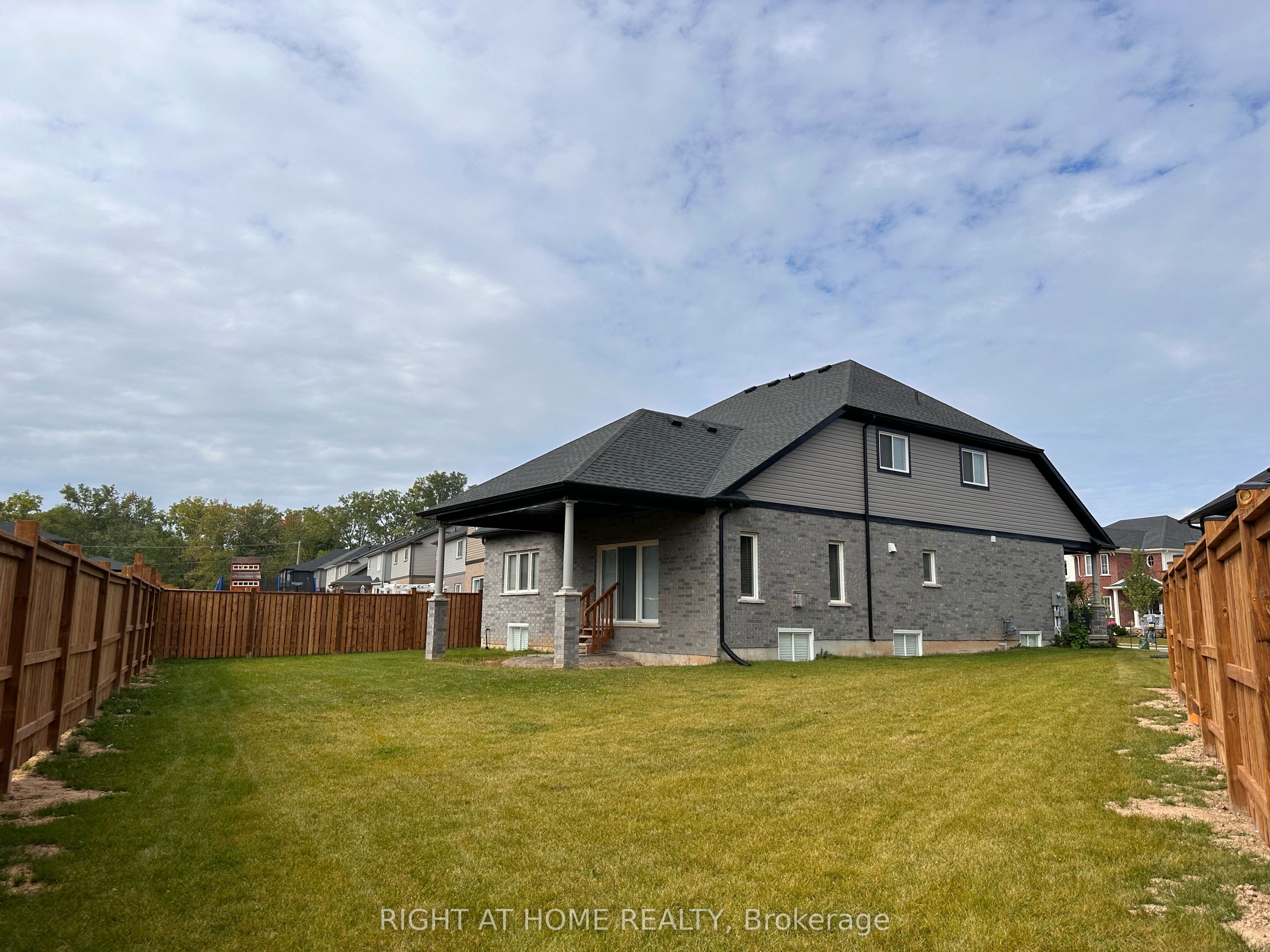 3628 Allen Trail Property Photo 3
