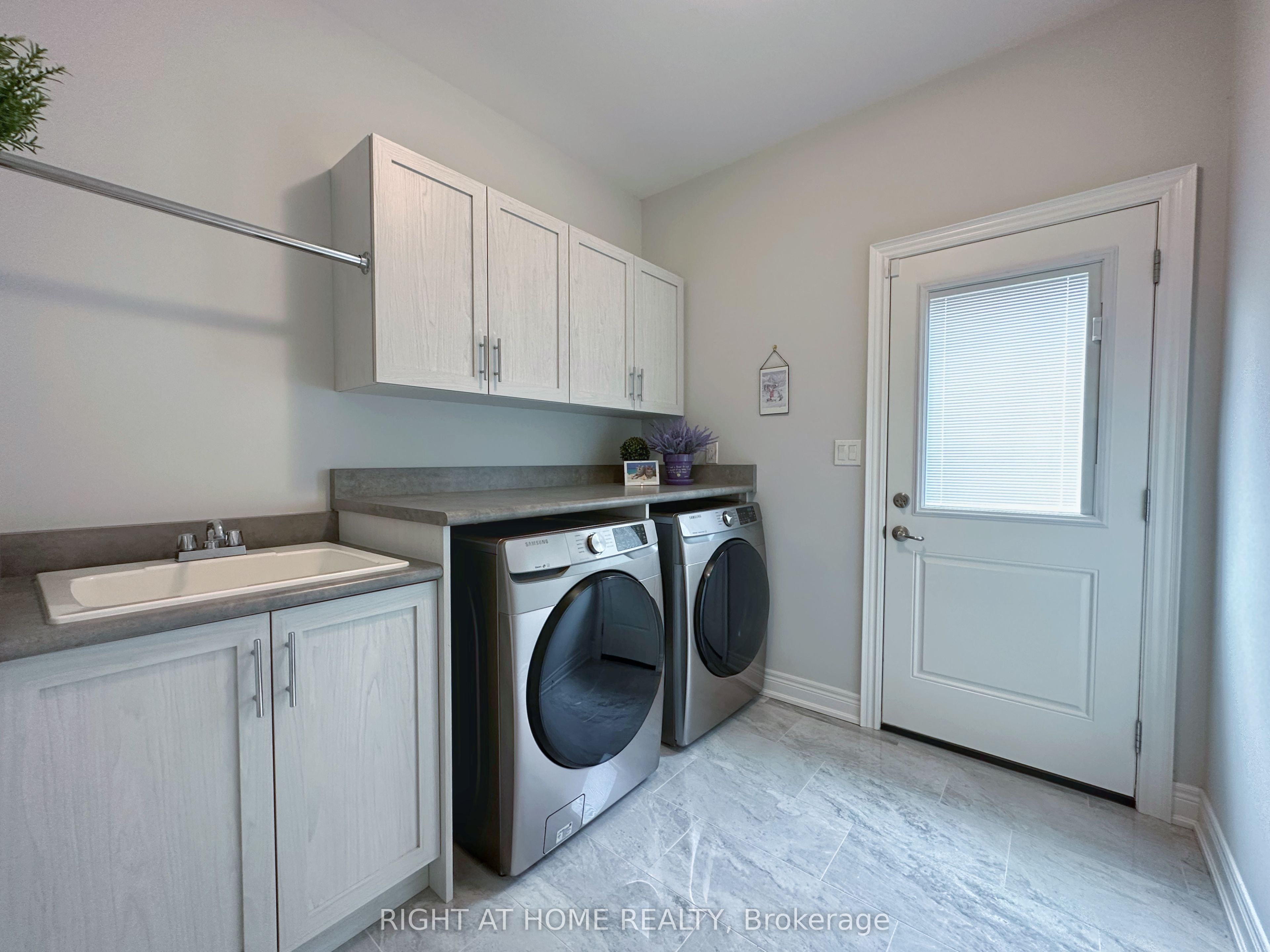 3628 Allen Trail Property Photo 12