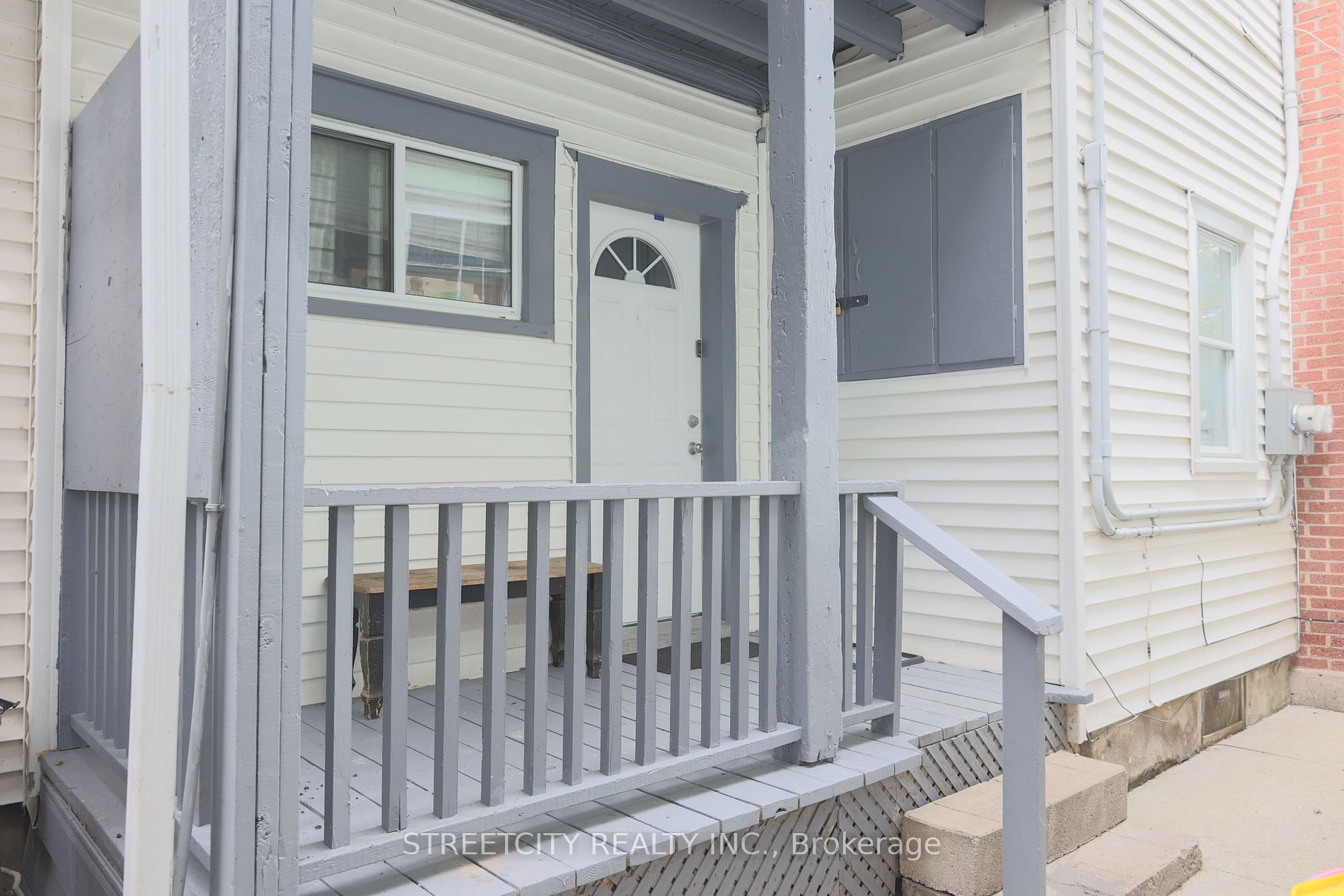 50 Joseph St Property Photo 14