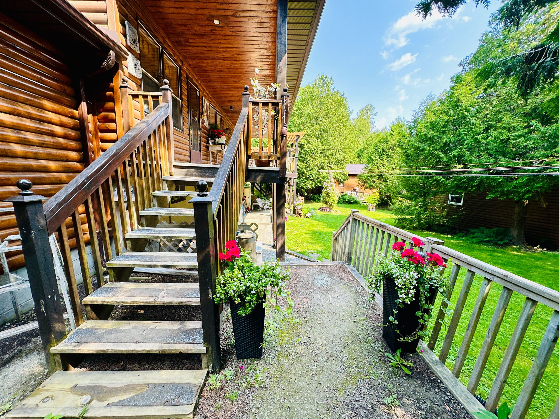 544 Ketchankookem Tr Property Photo 14