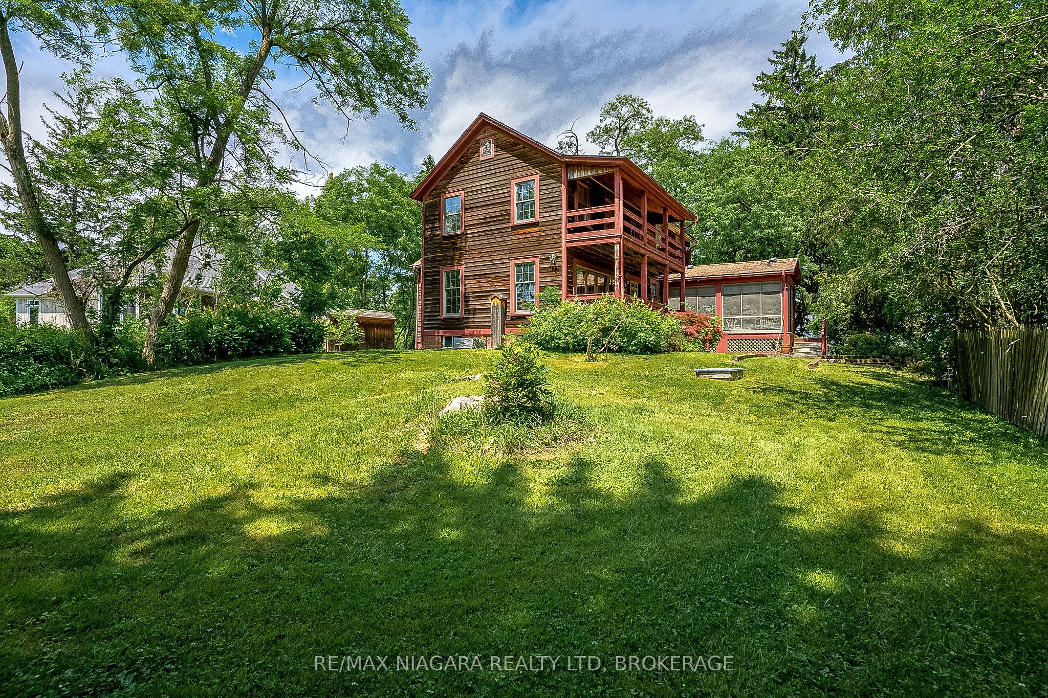 3079 Niagara Parkway Property Photo 3