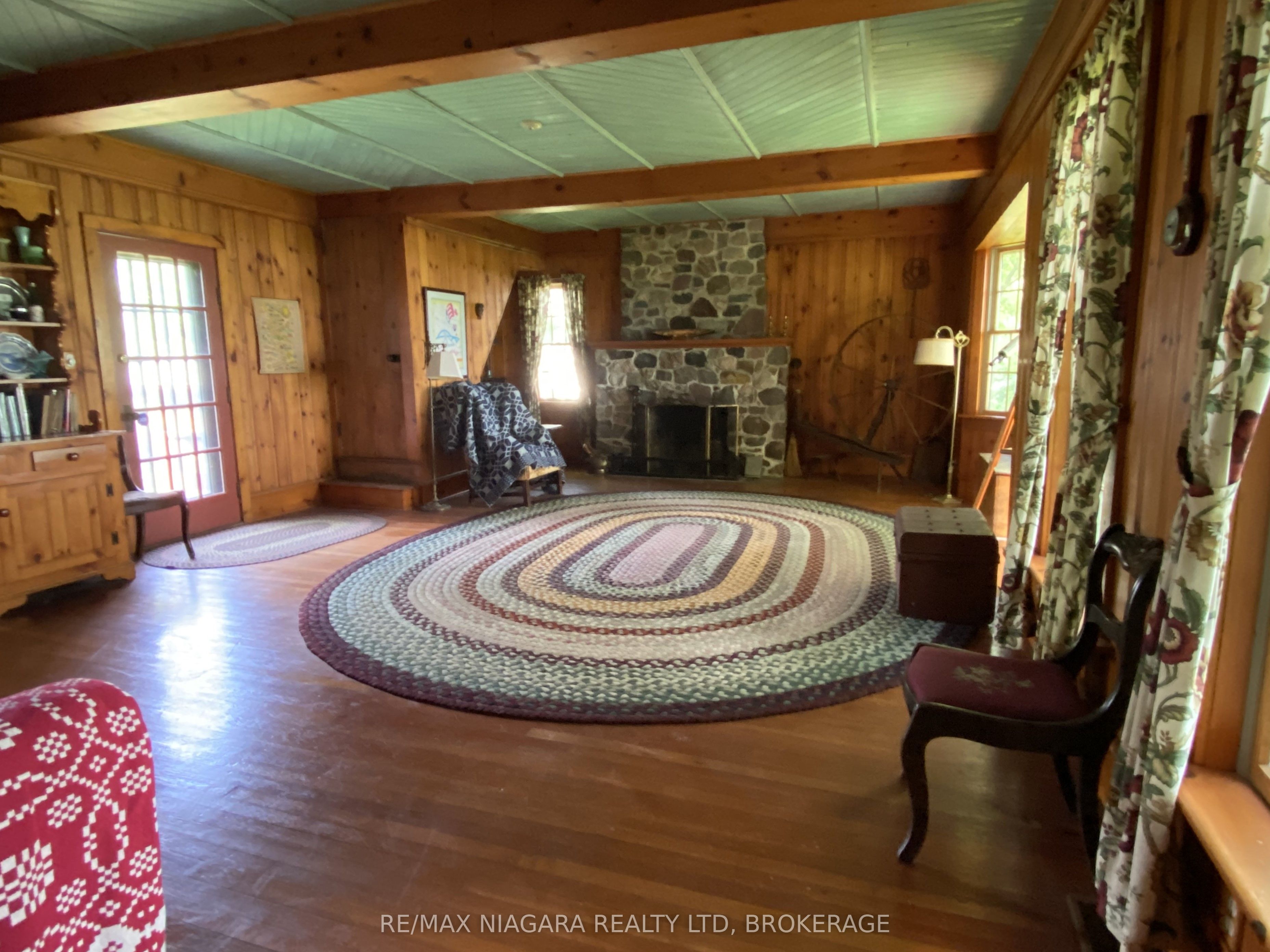 3079 Niagara Parkway Property Photo 8