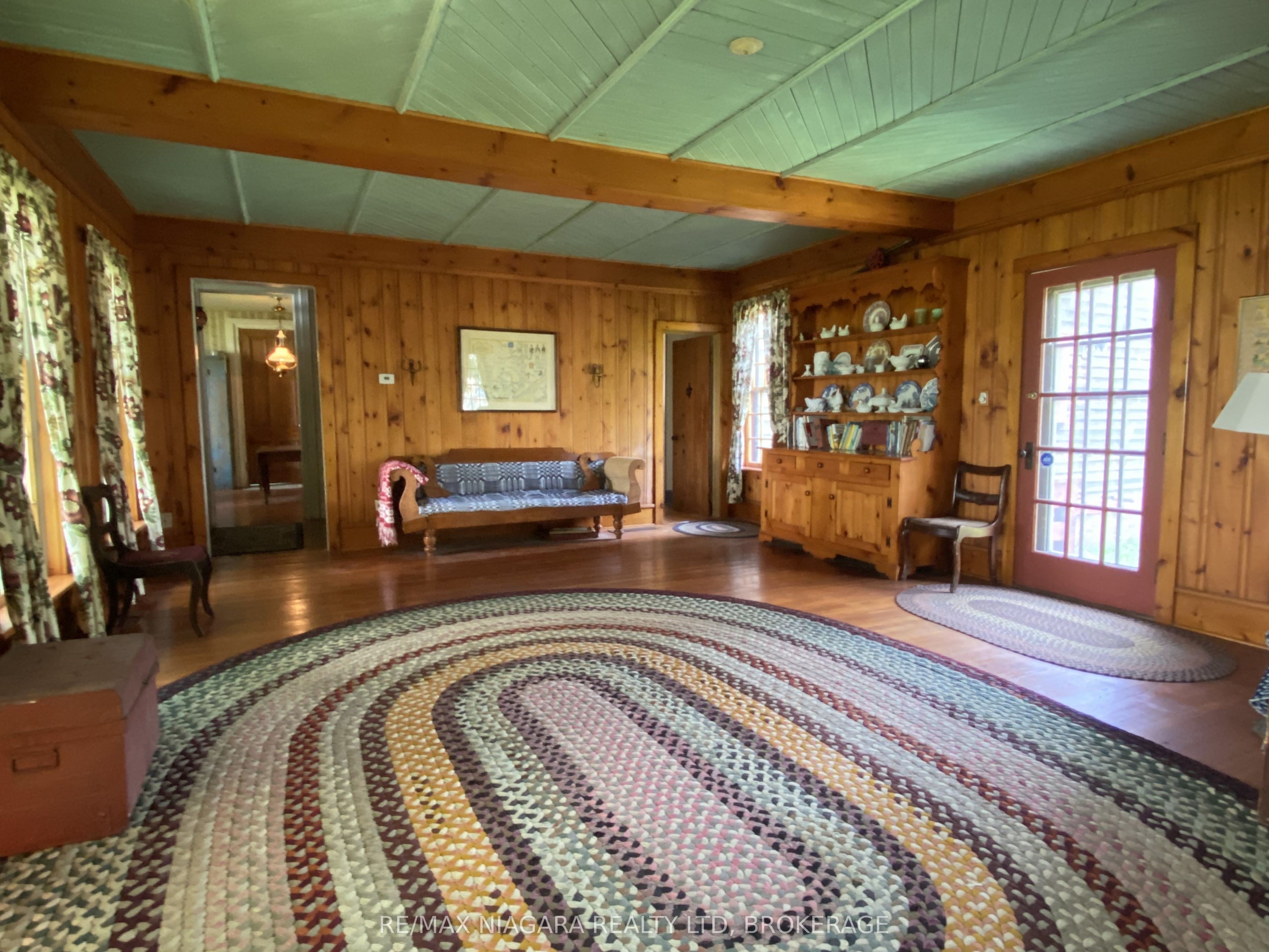 3079 Niagara Parkway Property Photo 9