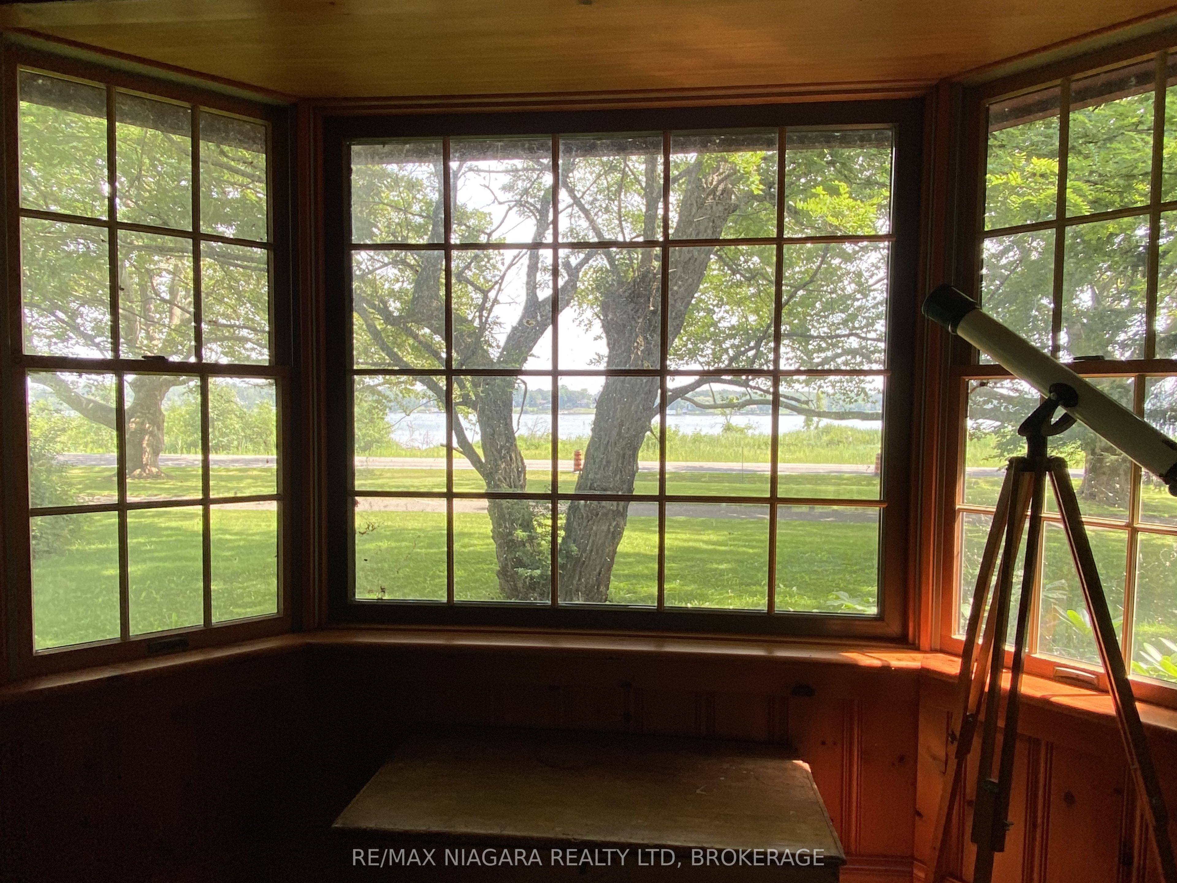 3079 Niagara Parkway Property Photo 11