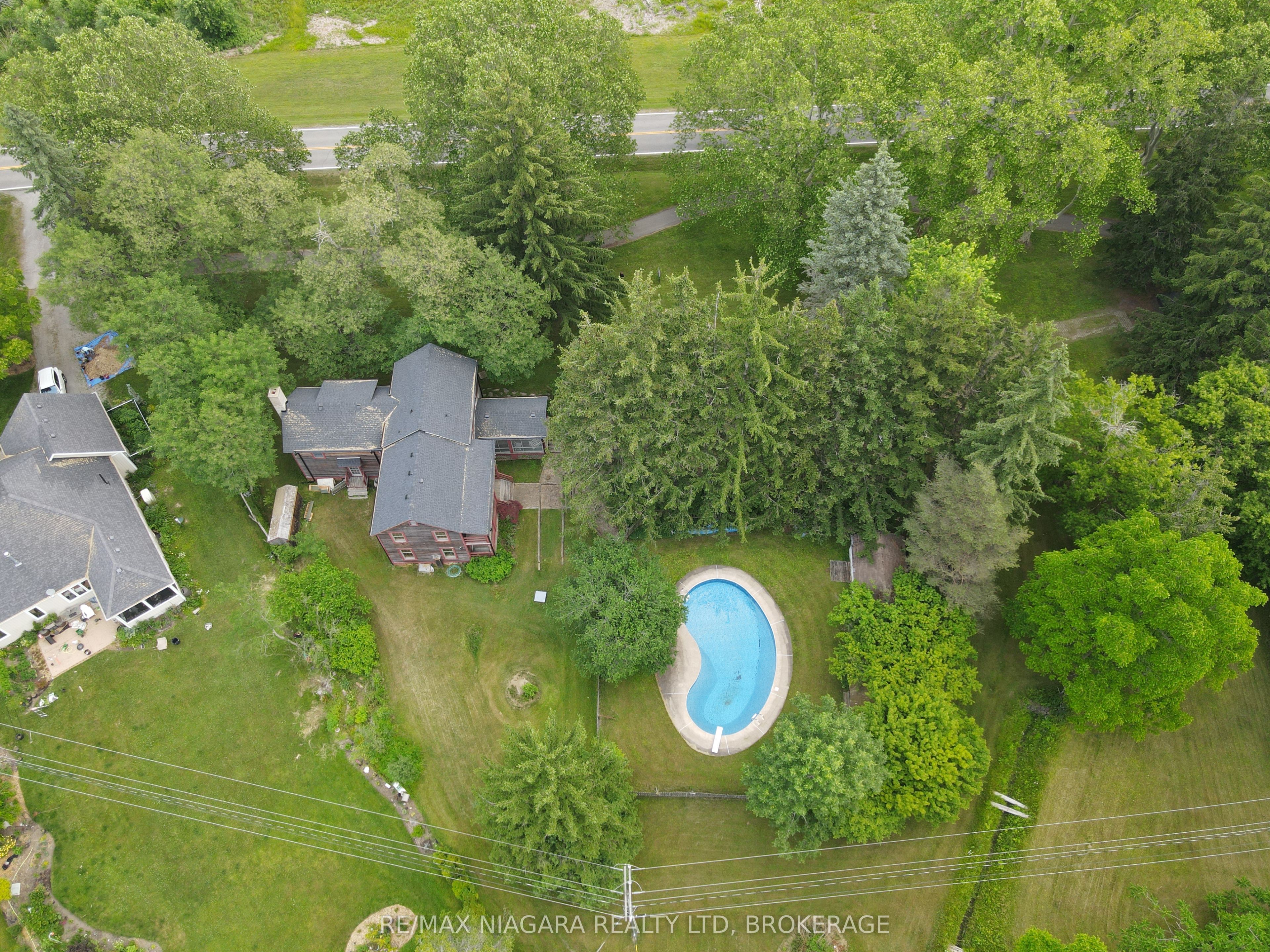 3079 Niagara Parkway Property Photo 32