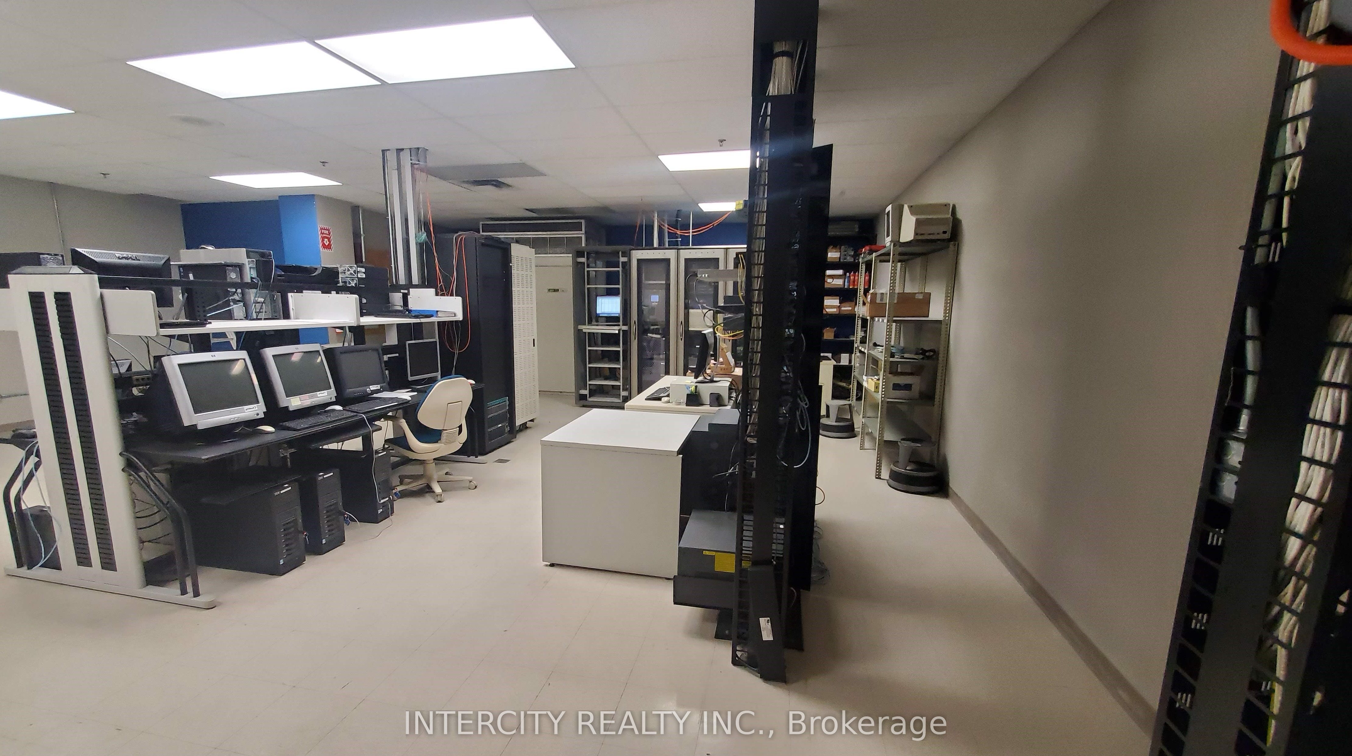 #100 - 1165 Kenaston Street Property Photo 4