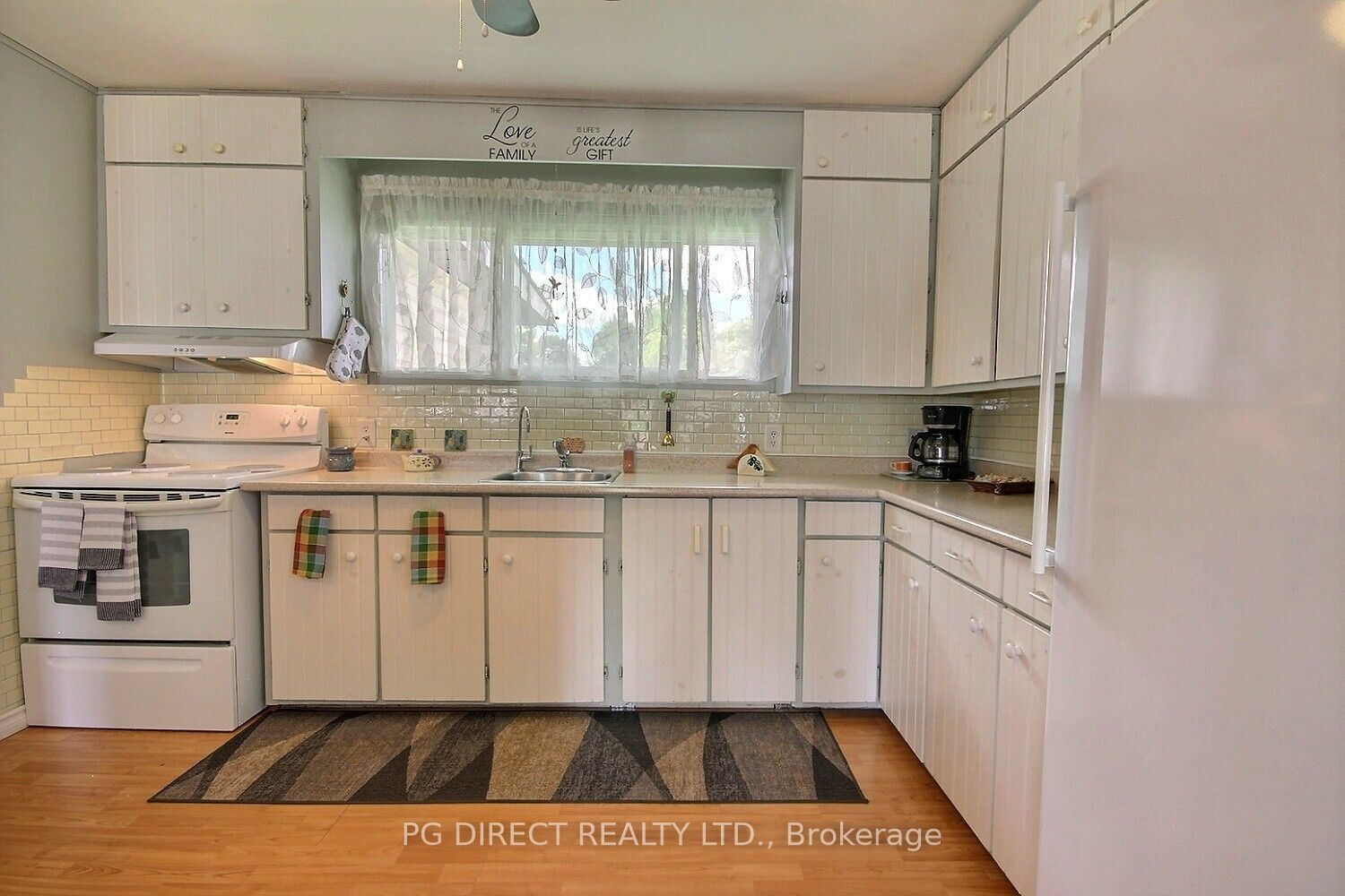 24 Mcnichol Avenue Property Photo 9