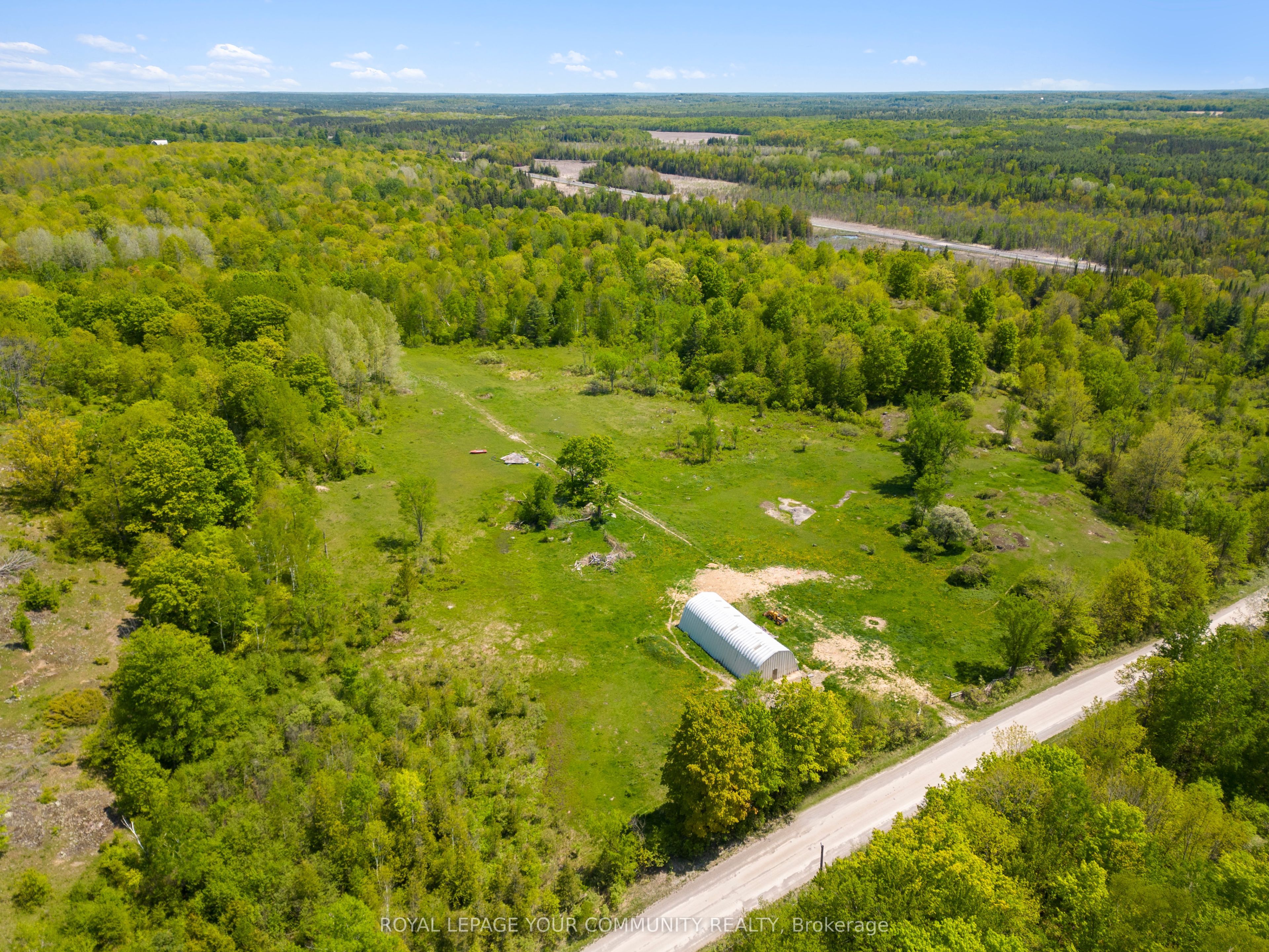 84 Hunt Club Road Property Photo