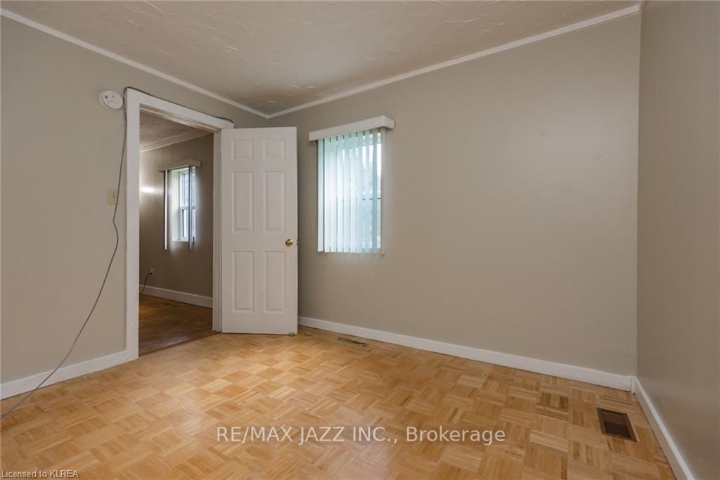 8246 Highway 522 Property Photo 15