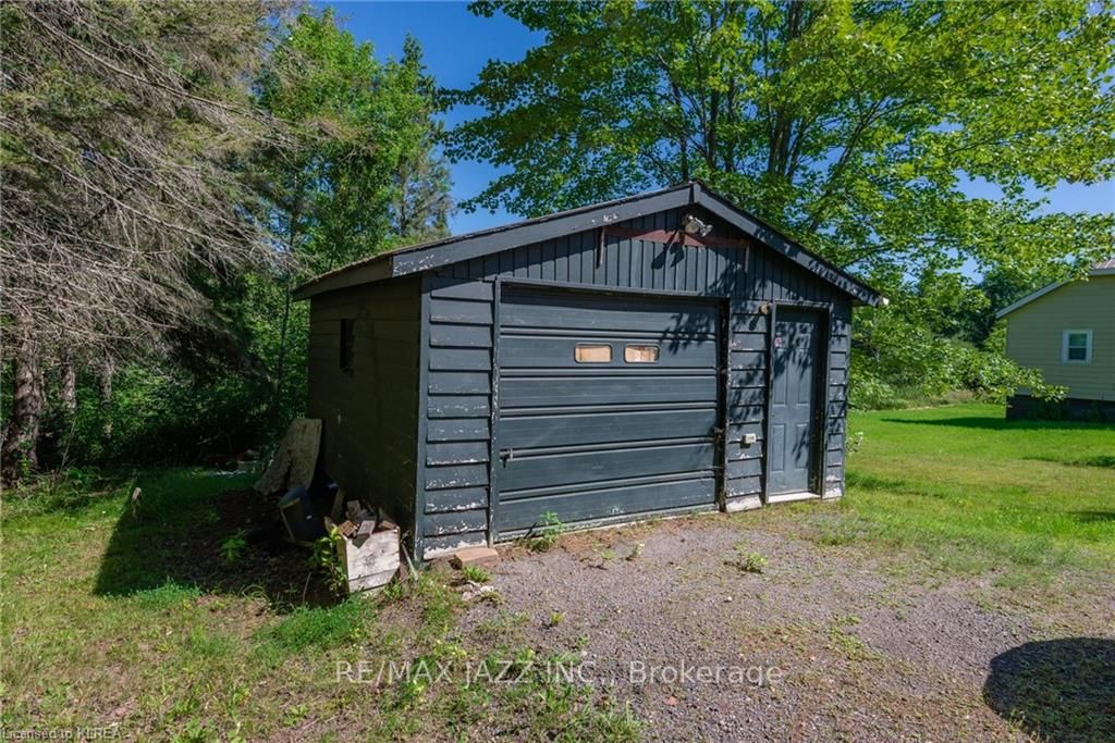 8246 Highway 522 Property Photo 24