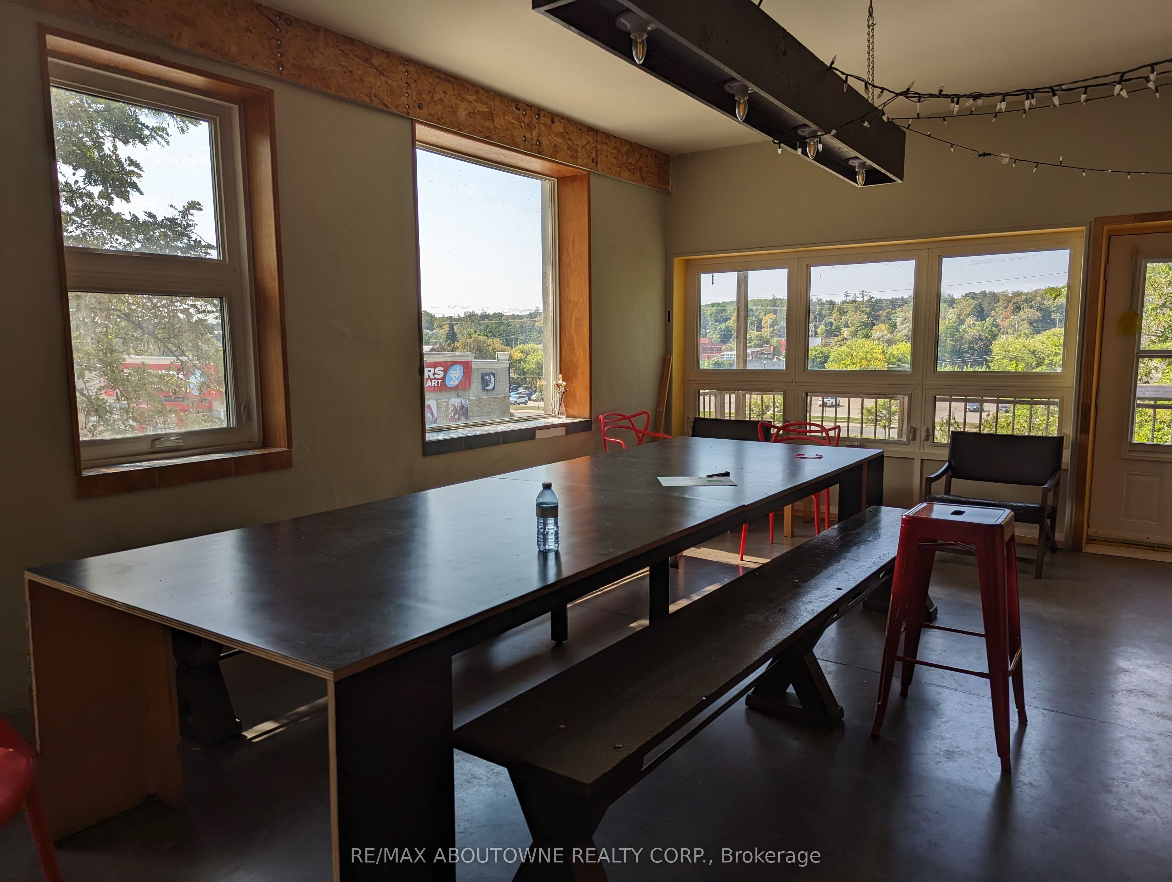 68 Roseview Avenue Property Photo 11