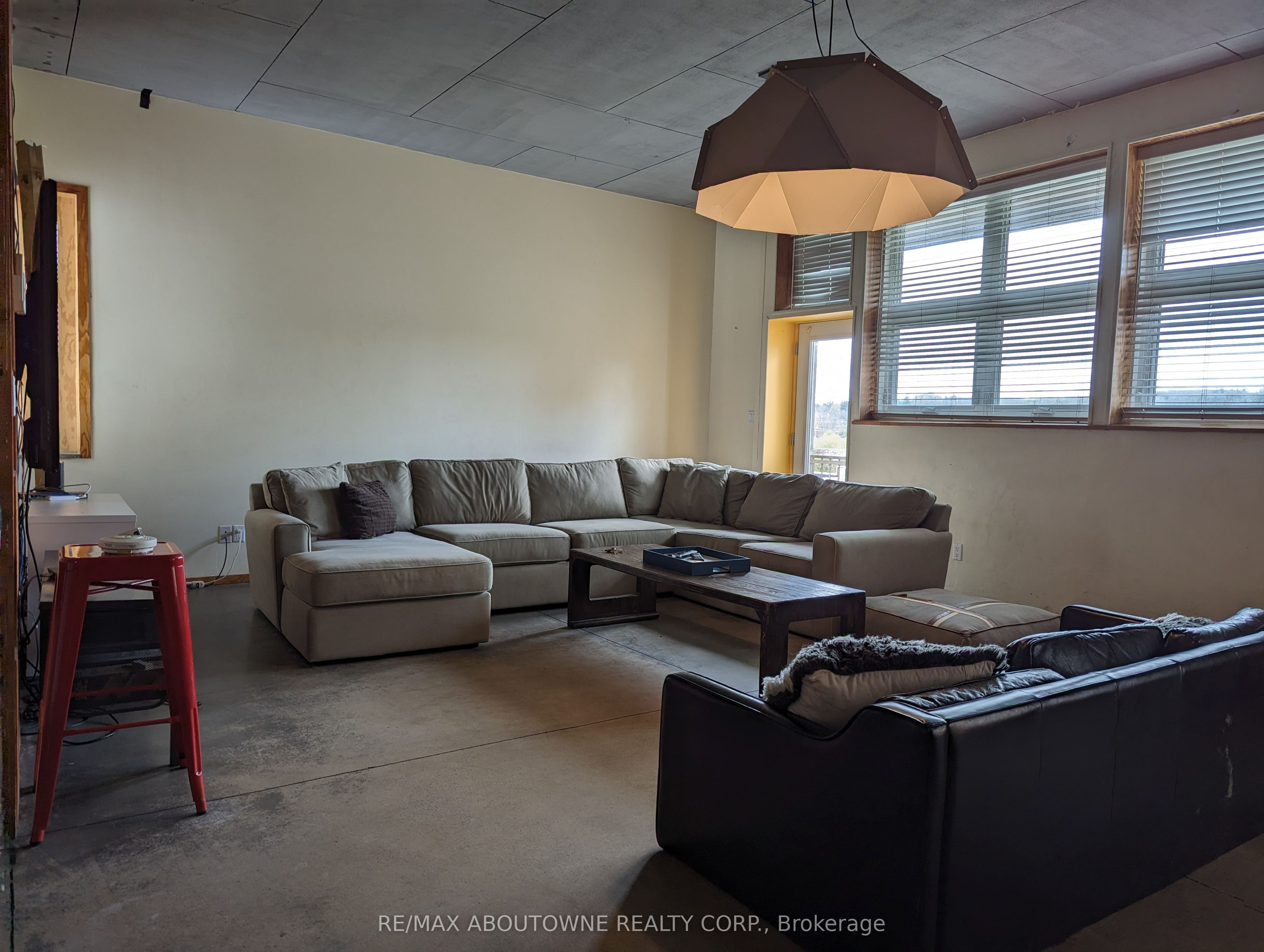 68 Roseview Avenue Property Photo 14