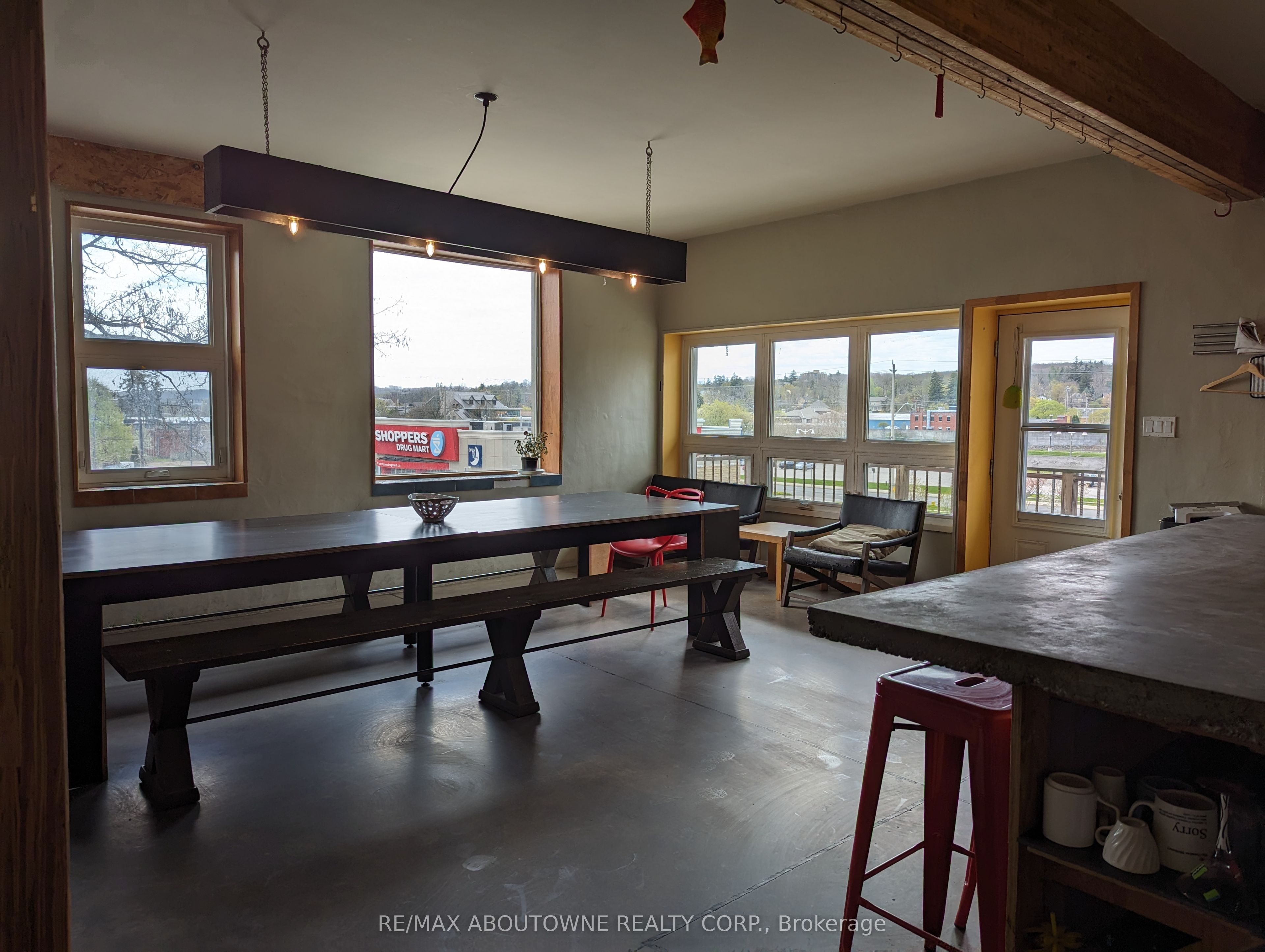 68 Roseview Avenue Property Photo 17