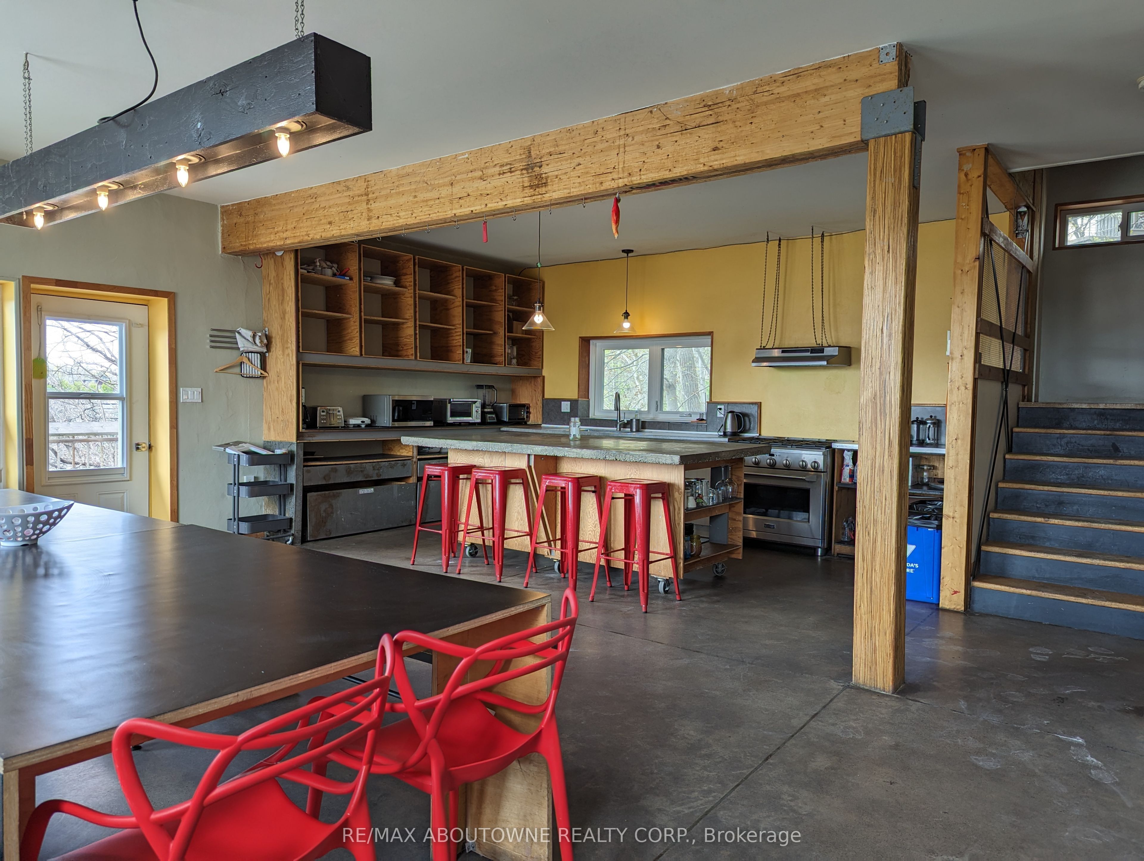 68 Roseview Avenue Property Photo 18