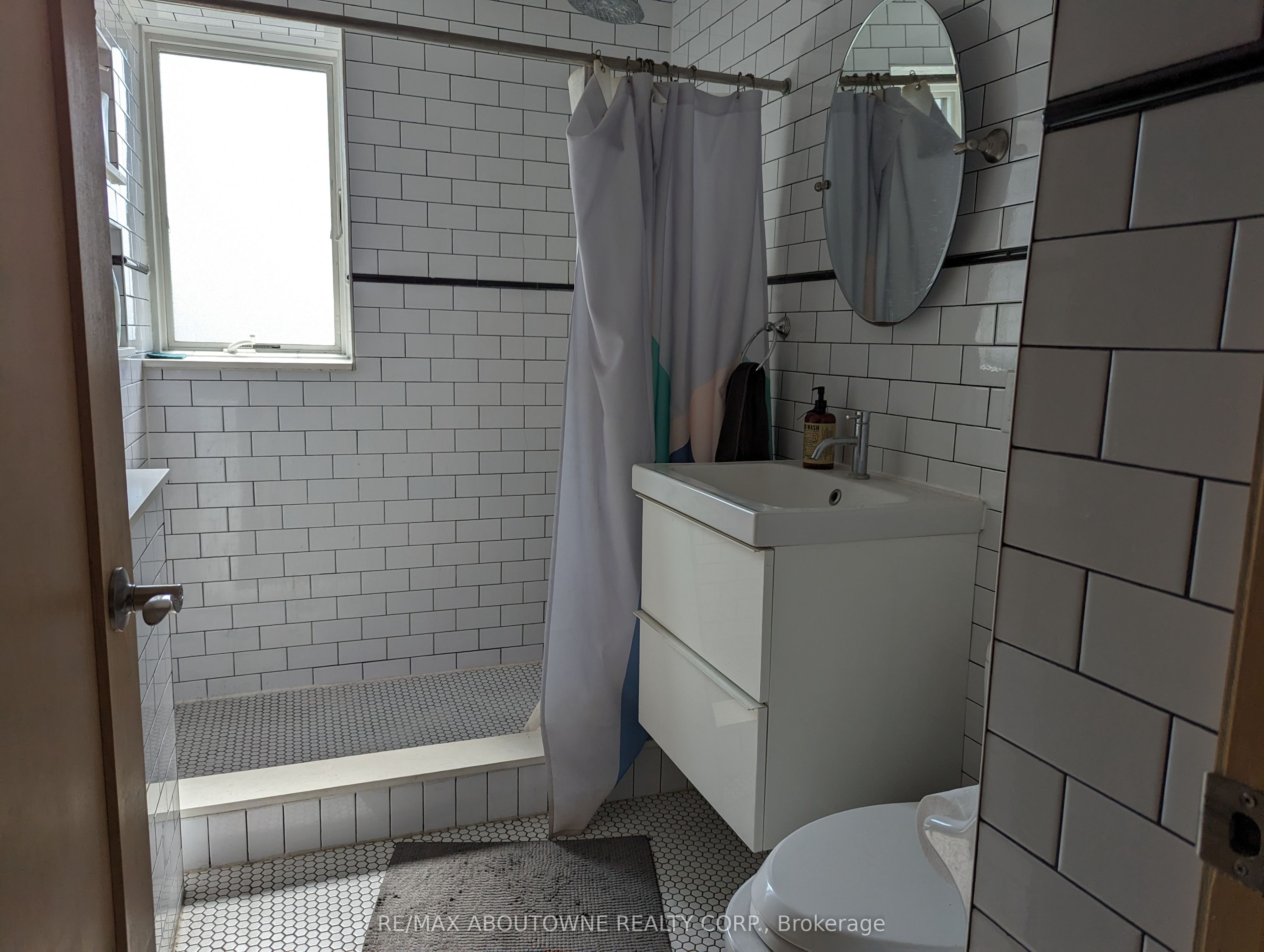 68 Roseview Avenue Property Photo 22