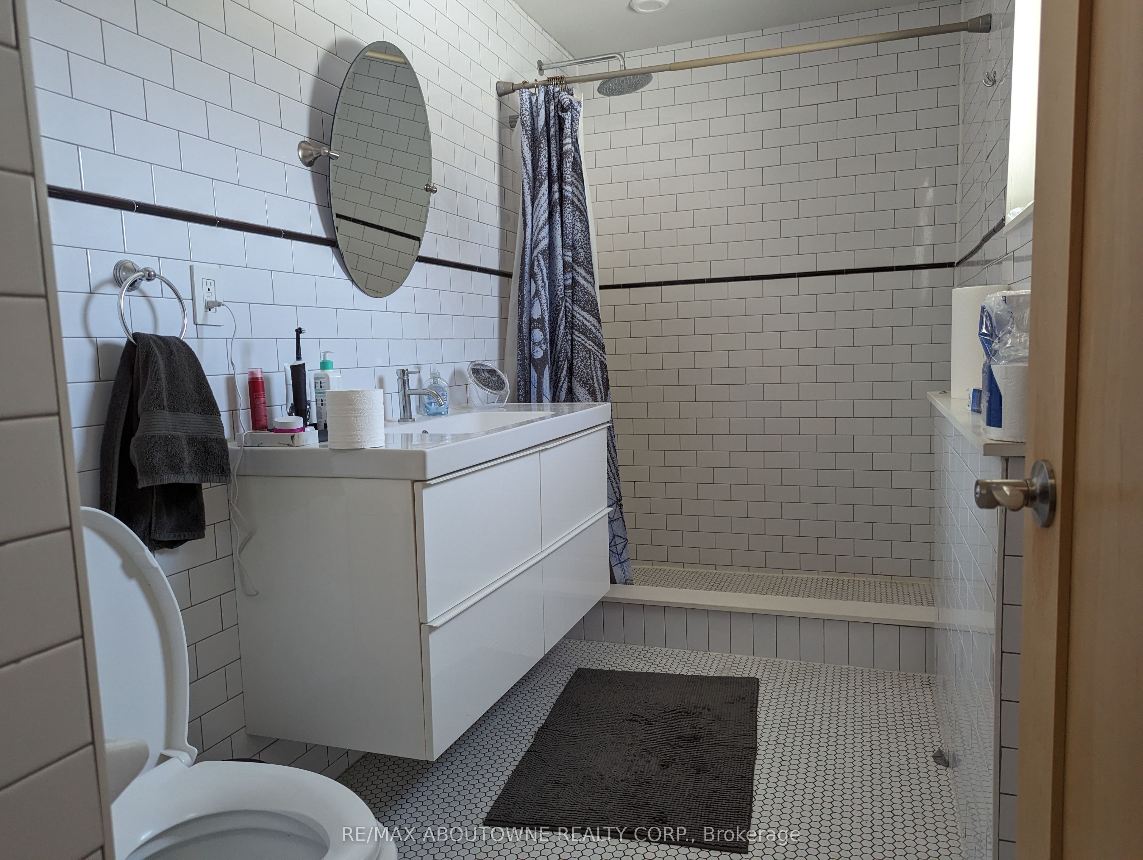 68 Roseview Avenue Property Photo 26