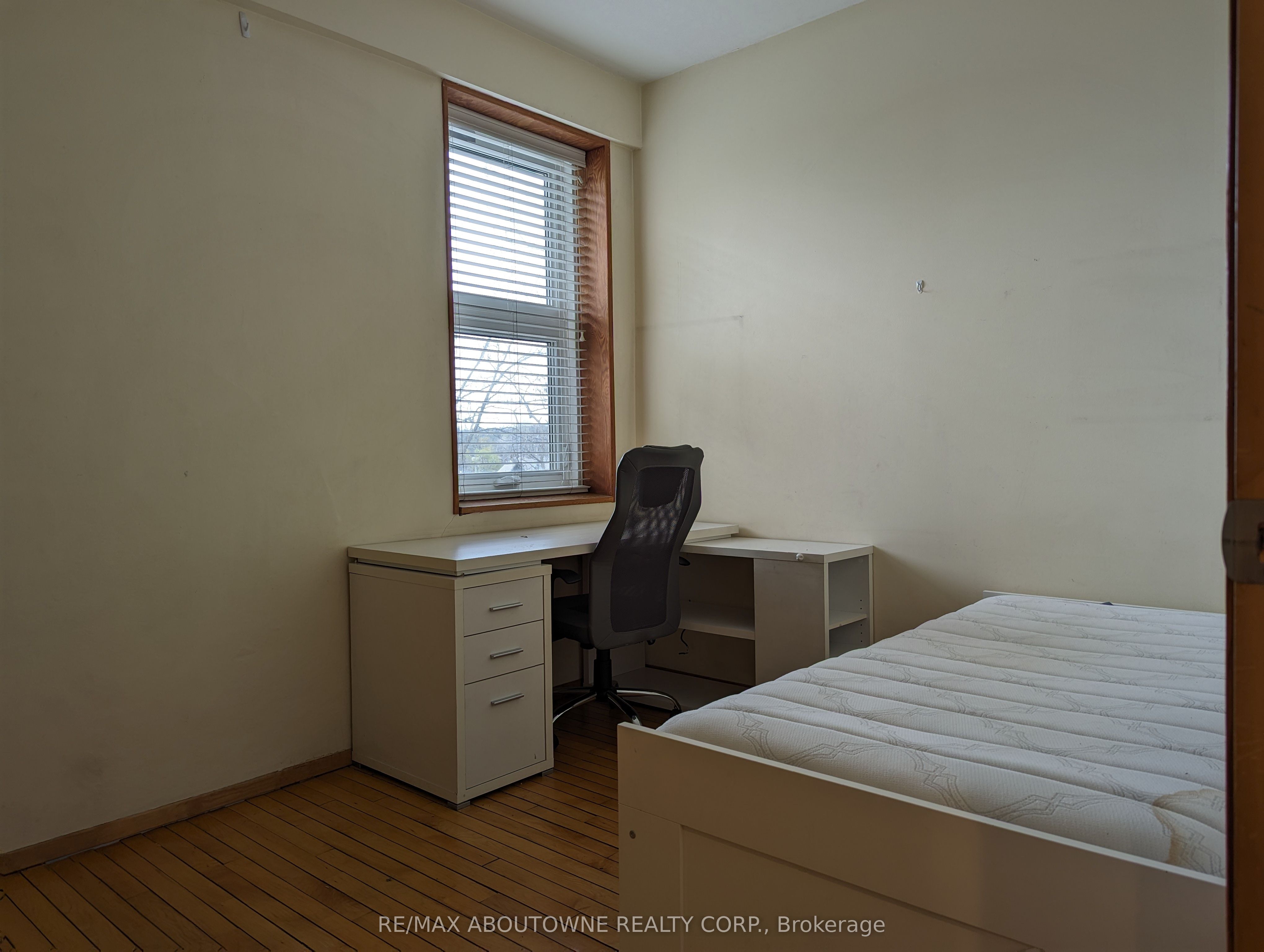 68 Roseview Avenue Property Photo 27