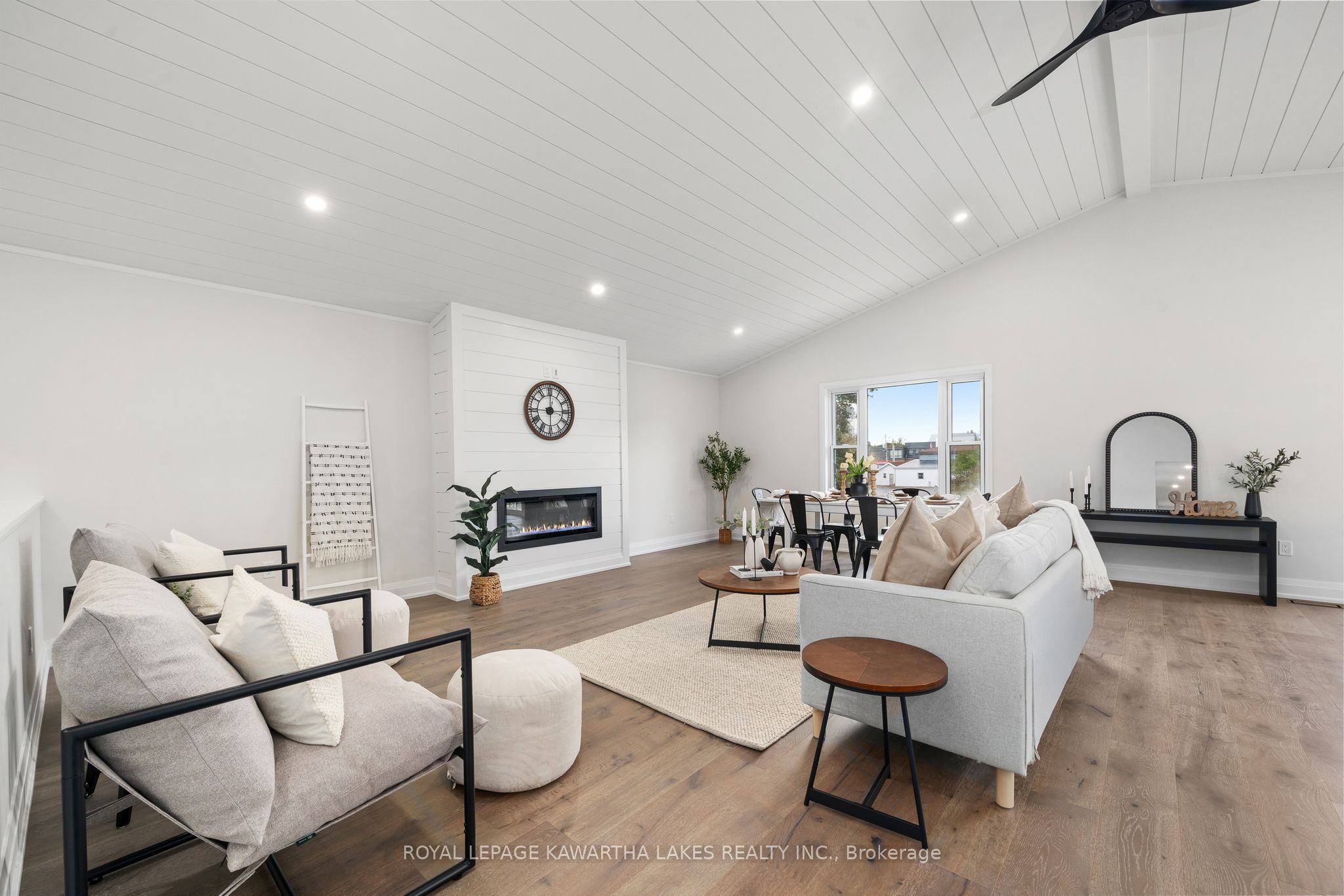 26 Murray Street Property Photo 13