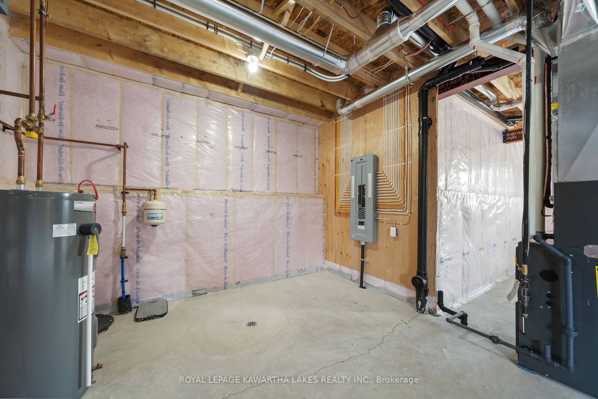 26 Murray Street Property Photo 27