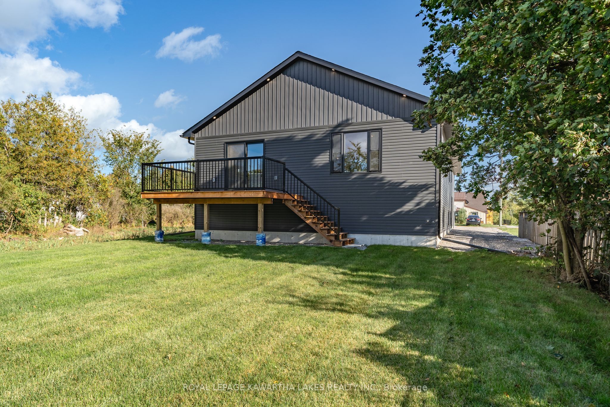 26 Murray Street Property Photo 29