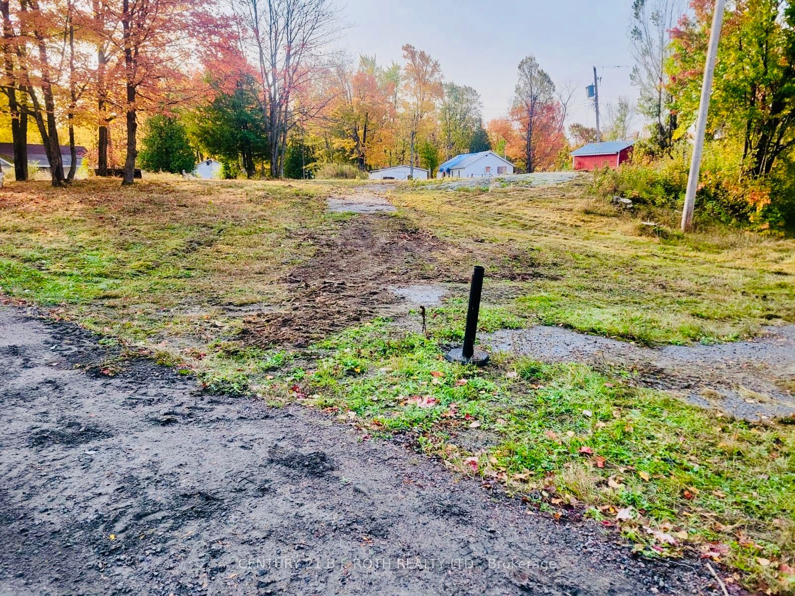 270 Pierre Road Property Photo 15