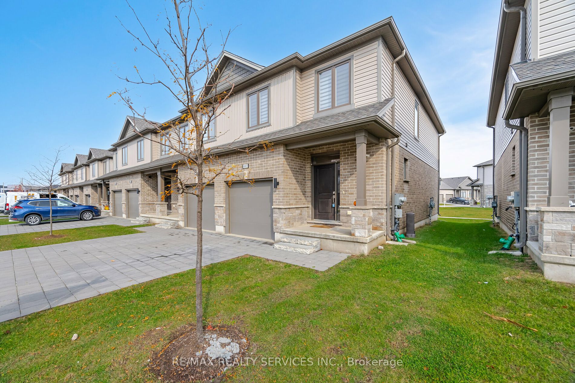 697 Chelton Rd 30 Property Photo