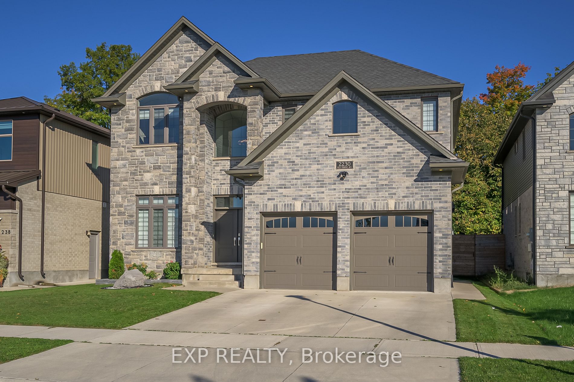 2230 Red Thorne Ave Property Photo