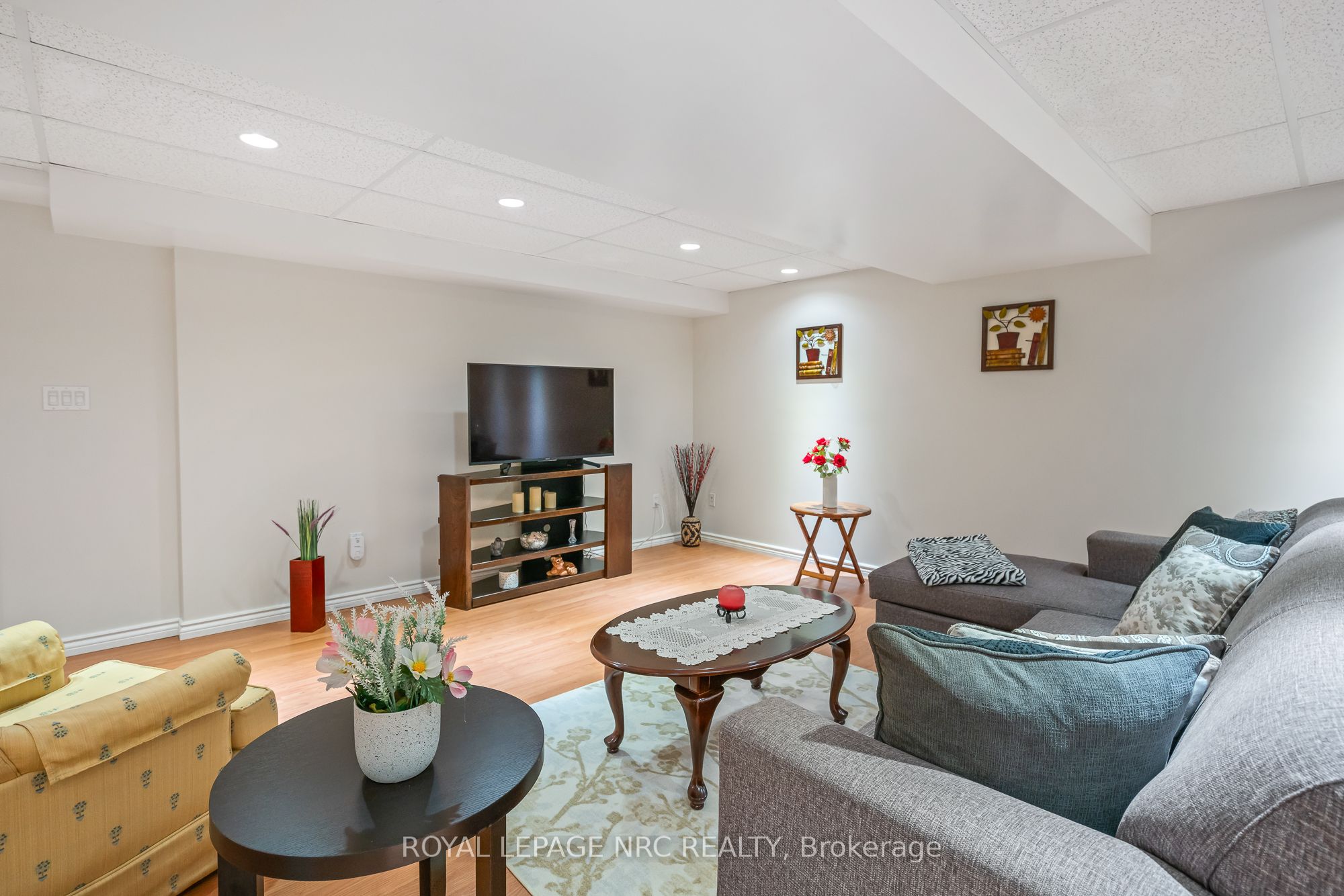 #13 - 8142 Costabile Drive Property Photo 24